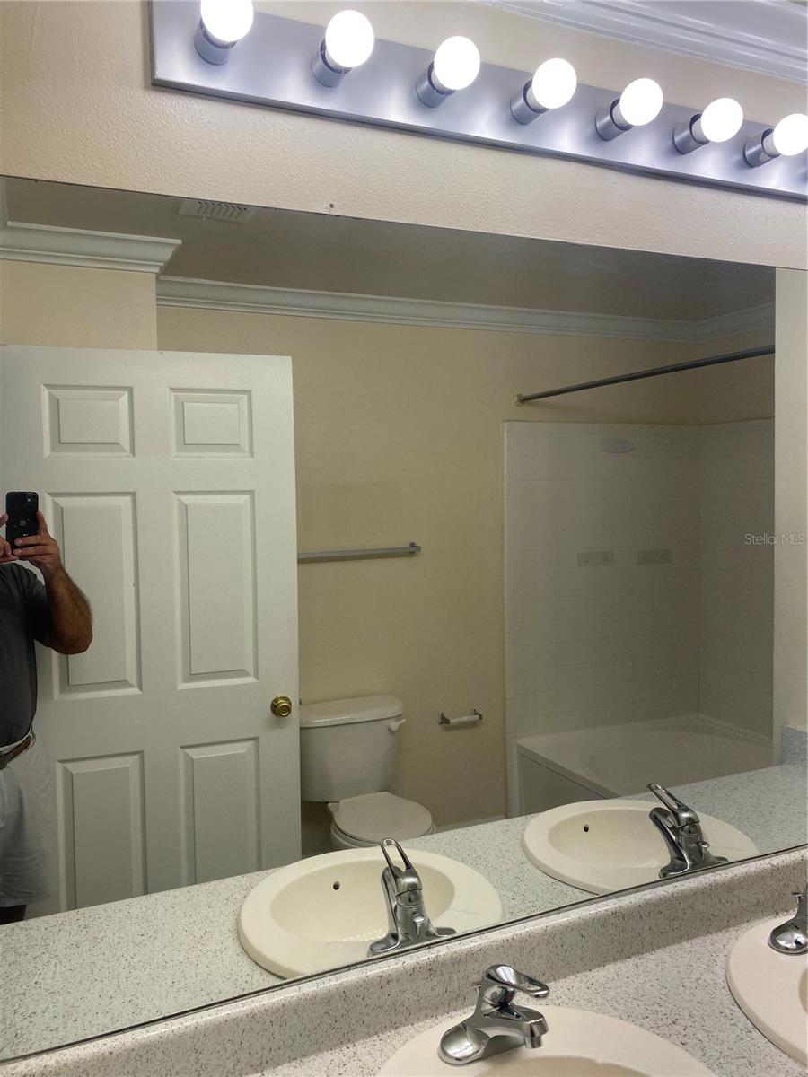 18209 BRIDLE CLUB DR #18209 — photo 37