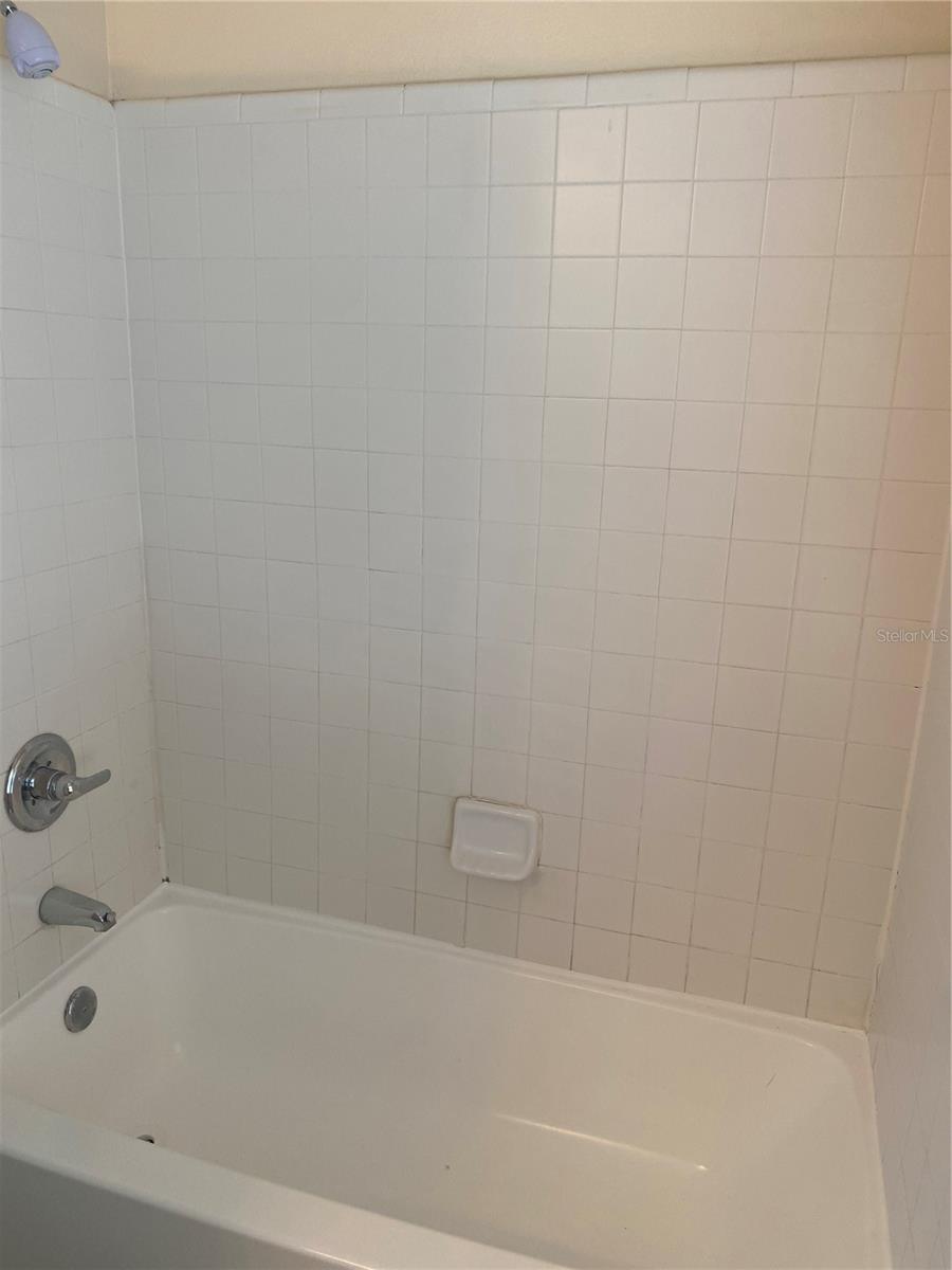 18209 BRIDLE CLUB DR #18209 — photo 17