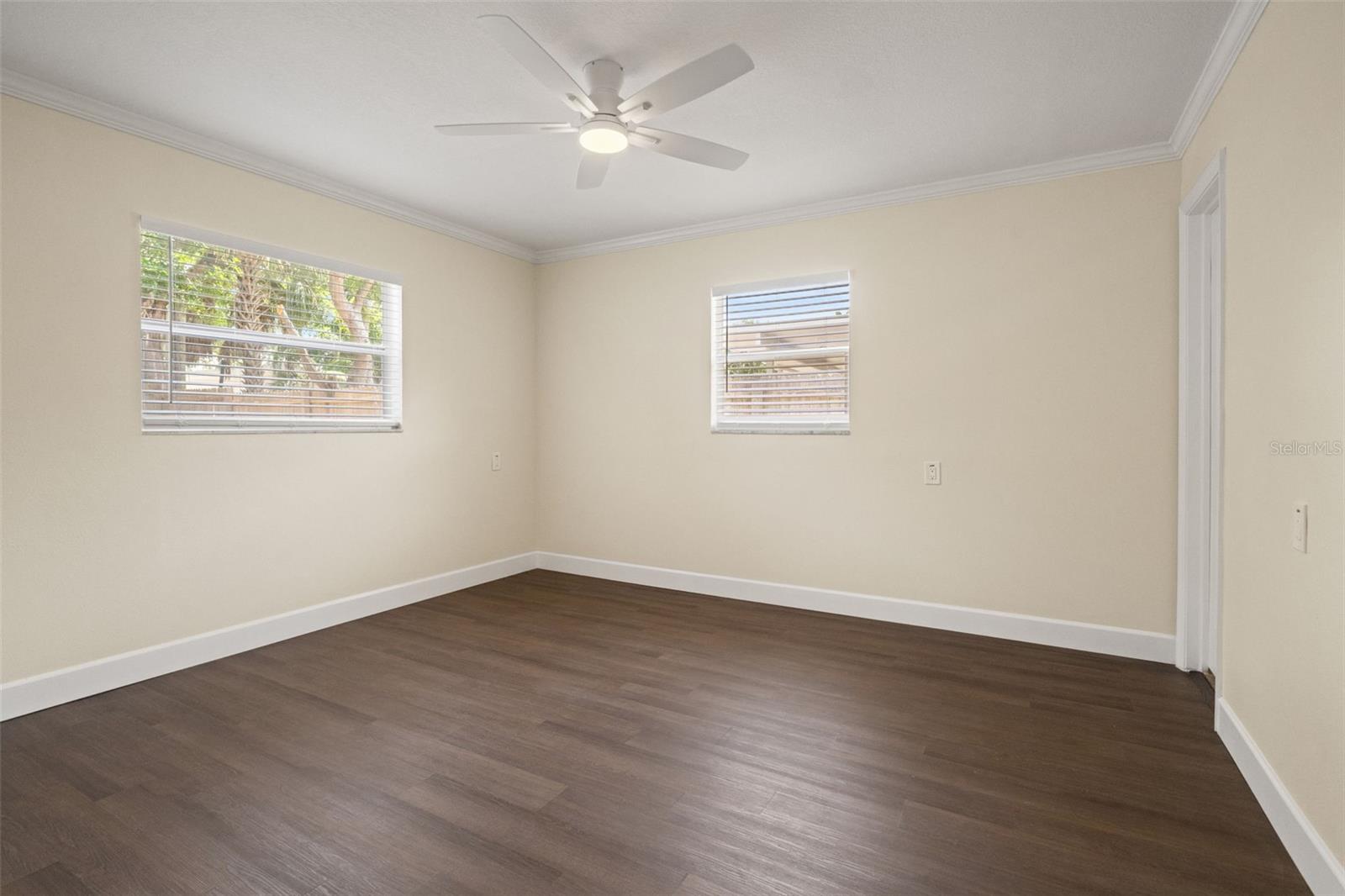 4247 HELENA ST NE — photo 18