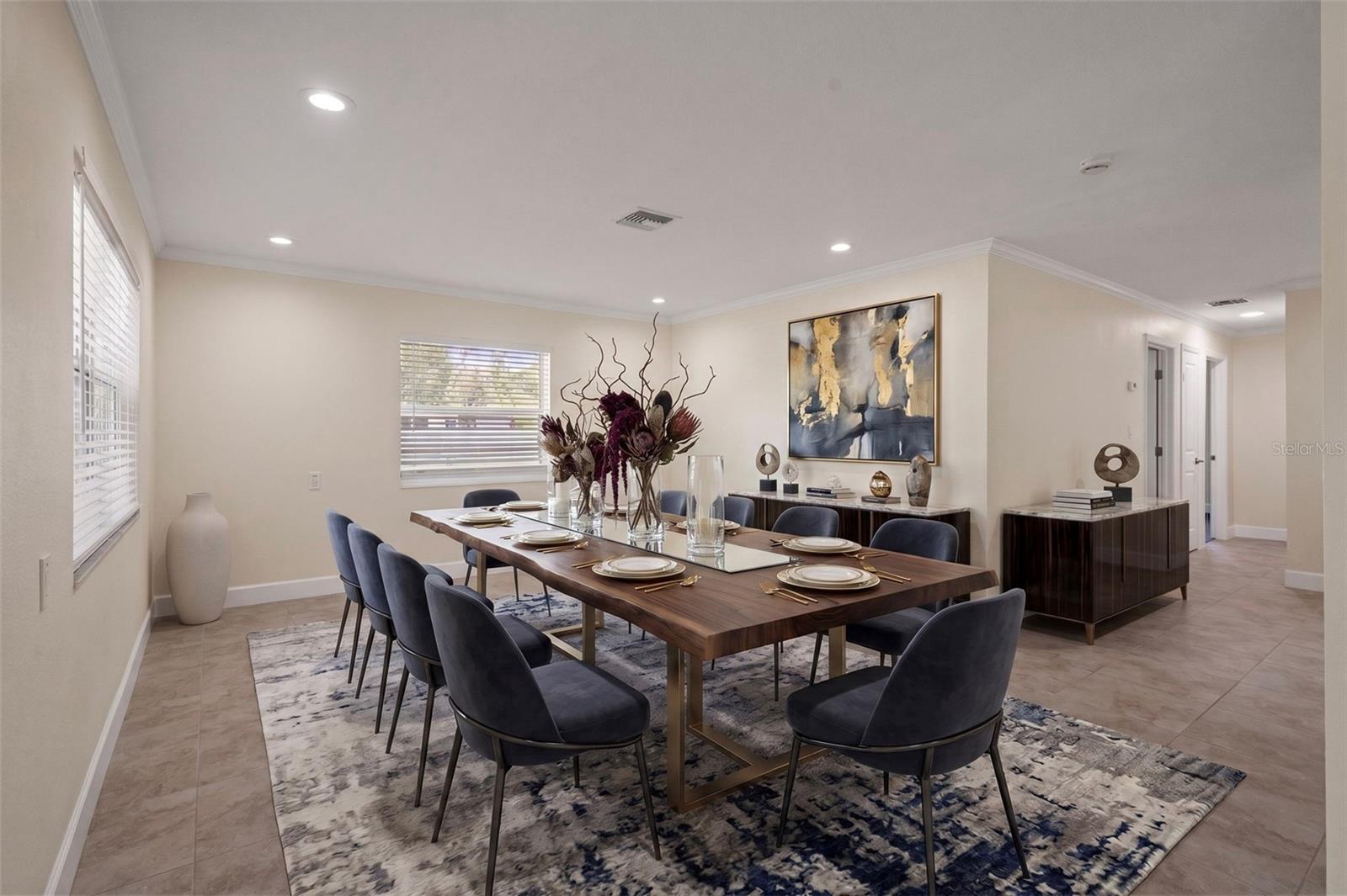 4247 HELENA ST NE — photo 10