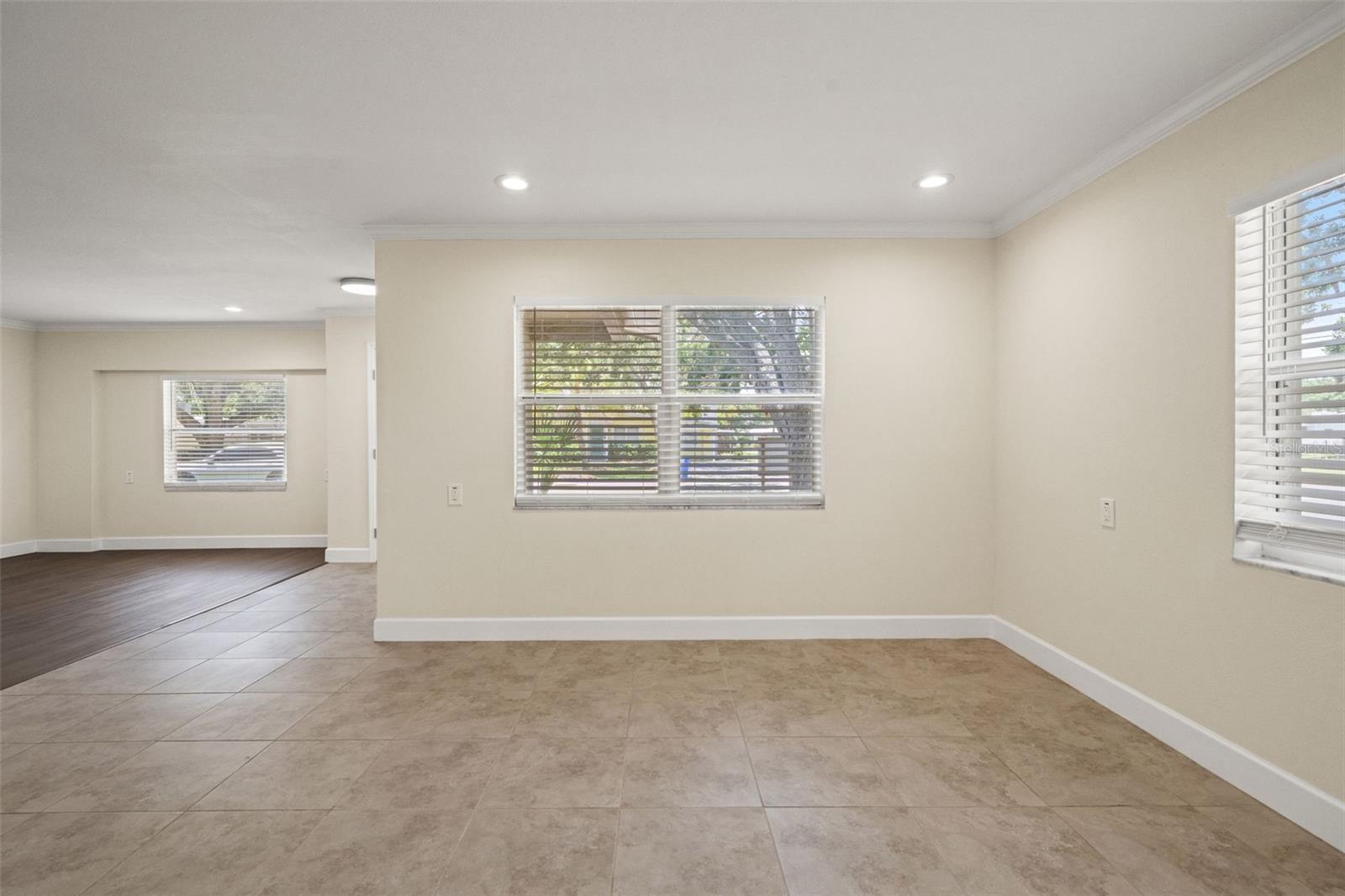 4247 HELENA ST NE — photo 12
