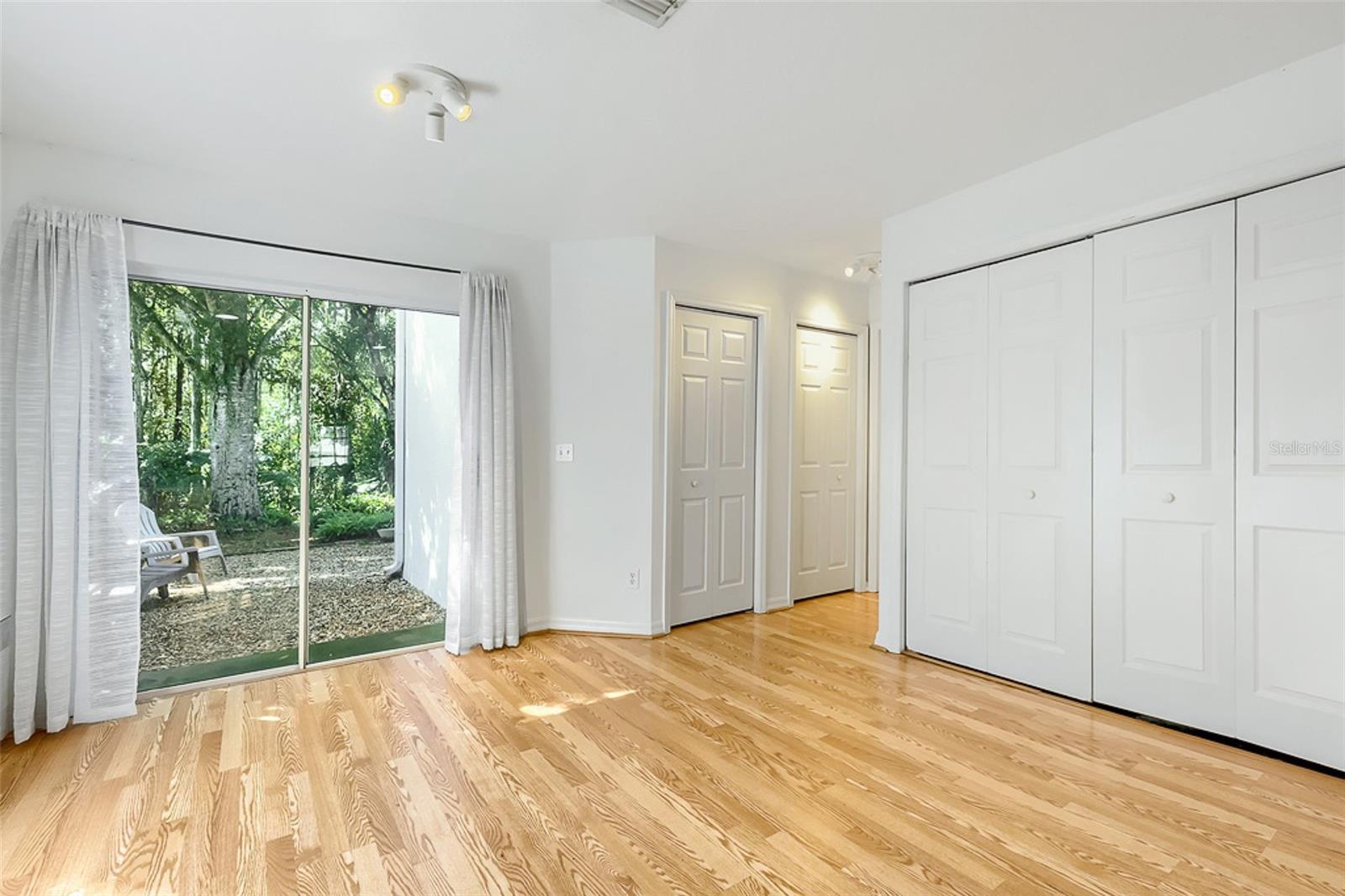 7902 CITRUS BLOSSOM DR — photo 9