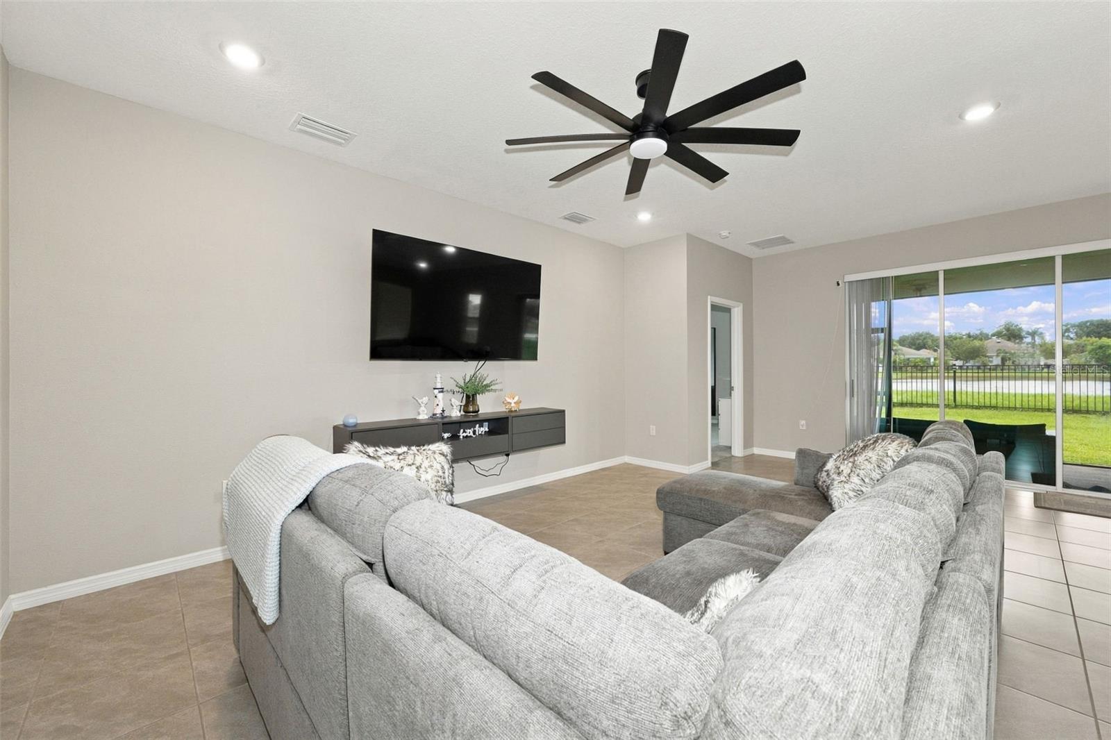 16633 MOONER PLANK CIR — photo 8