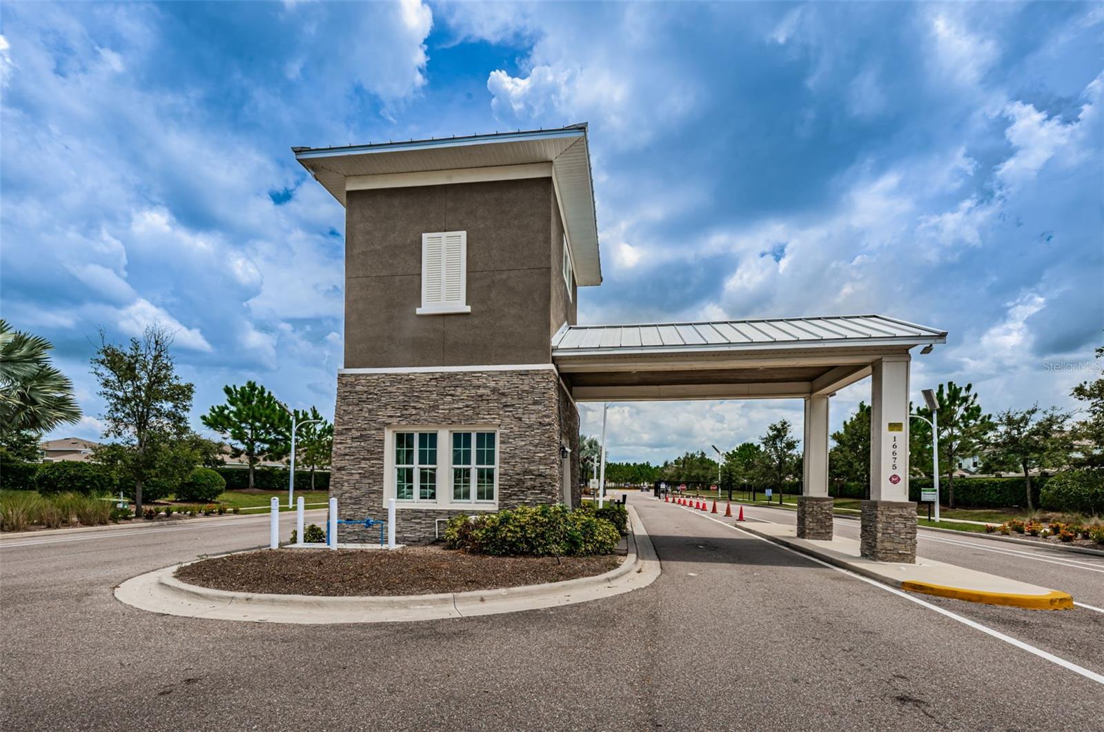16633 MOONER PLANK CIR — photo 55