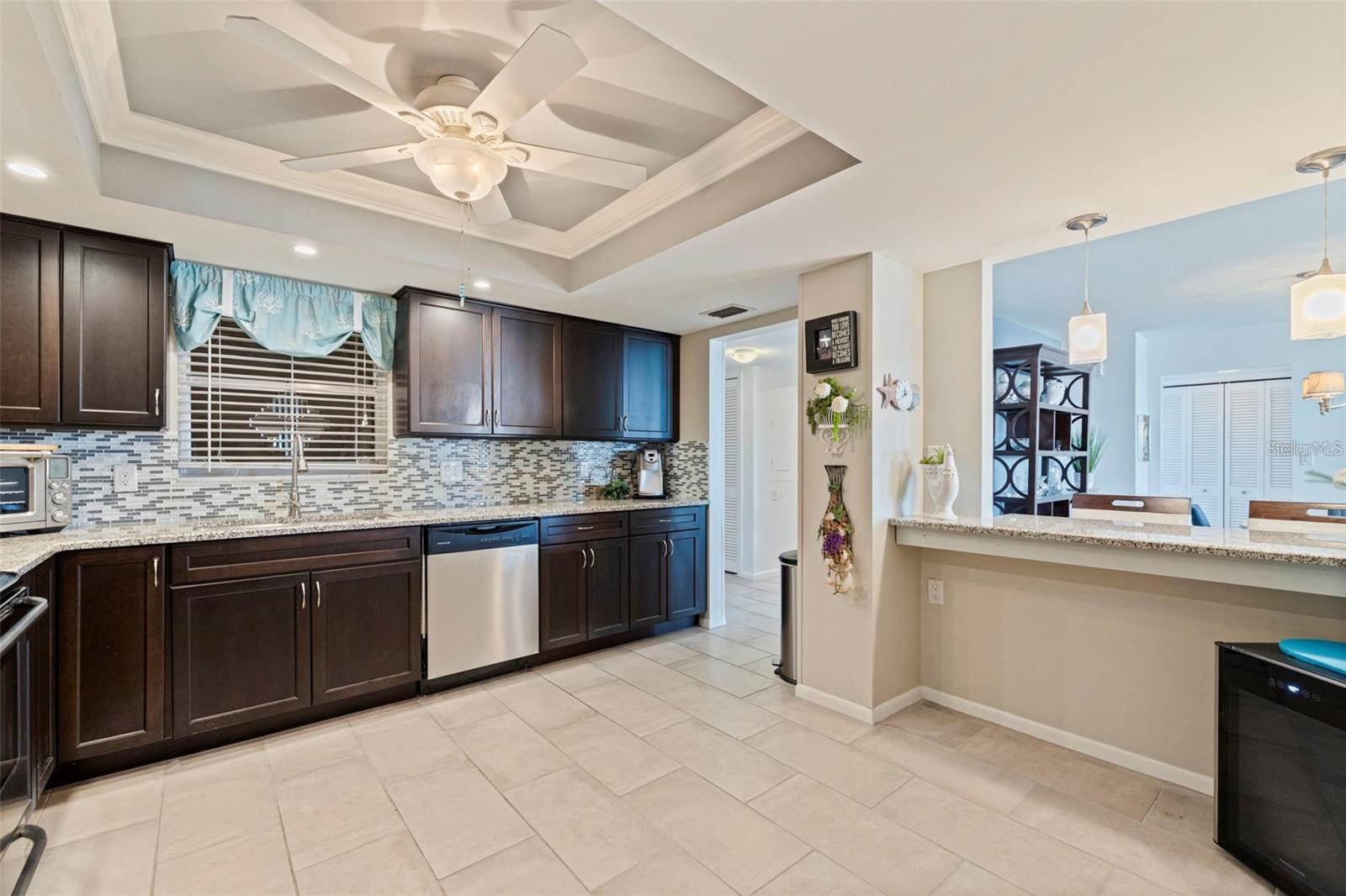 5200 BRITTANY DR S #1701 — photo 5