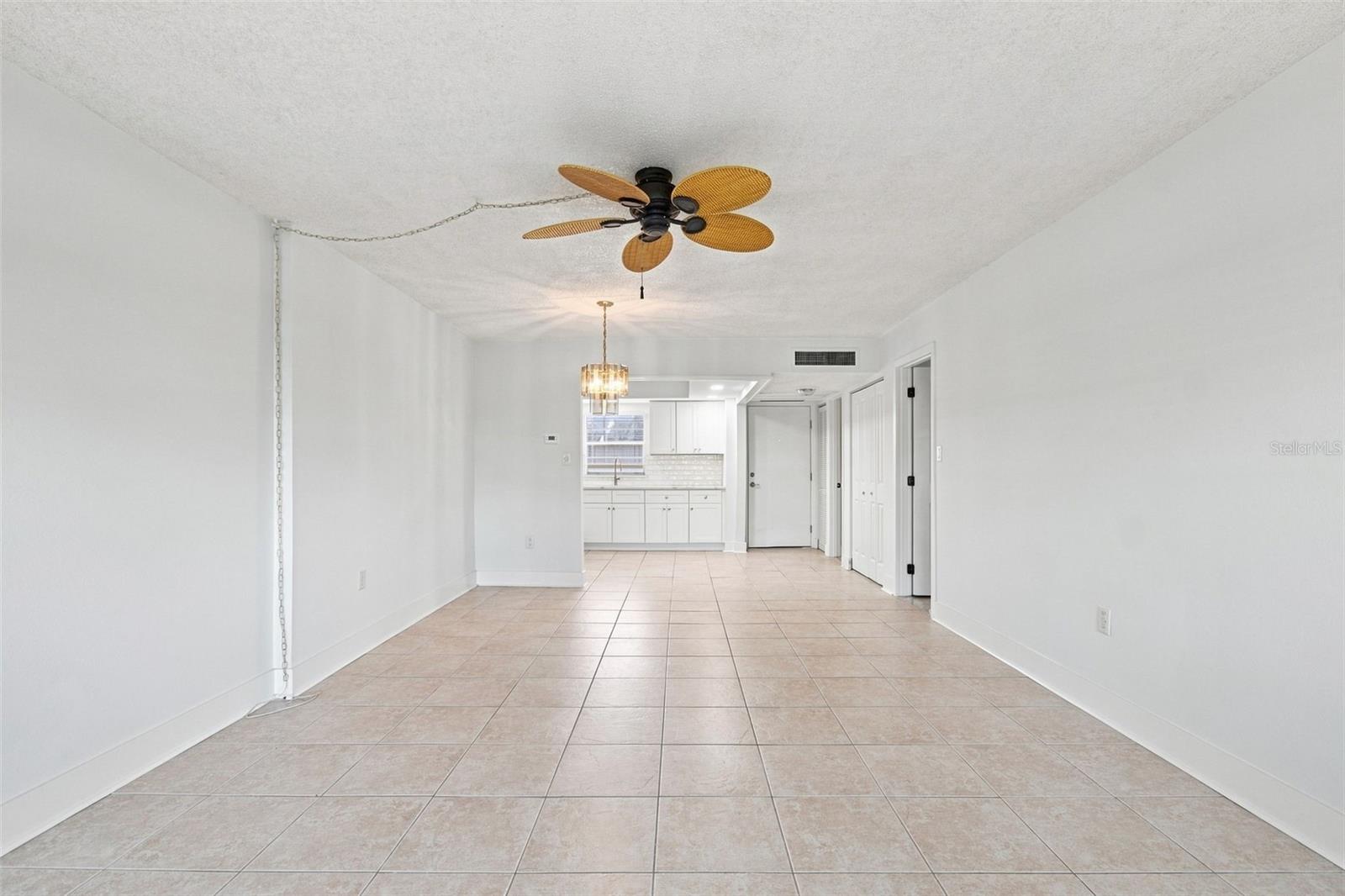 4650 COVE CIR #104 — photo 67