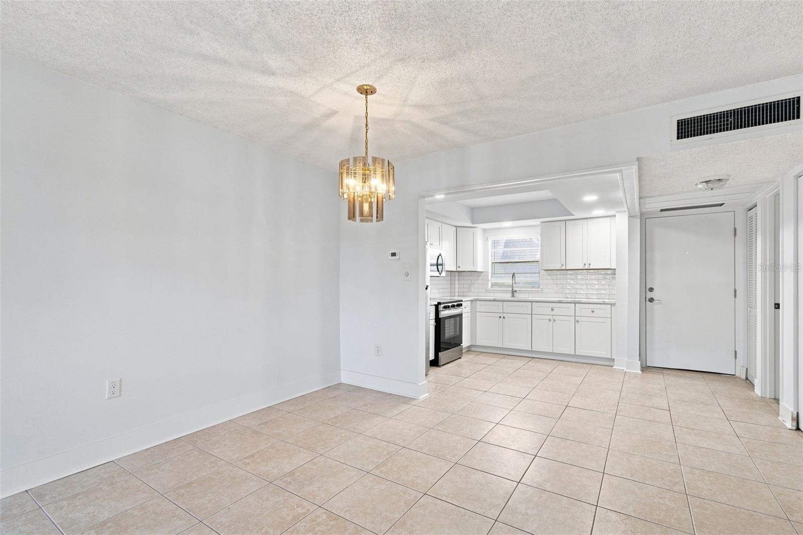4650 COVE CIR #104 — photo 69
