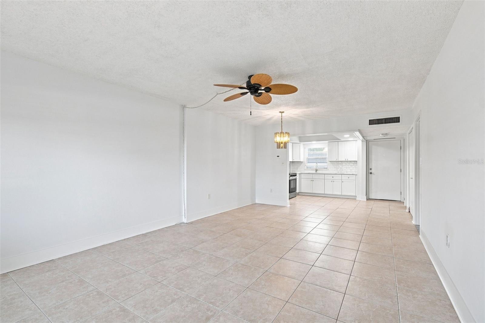 4650 COVE CIR #104 — photo 72
