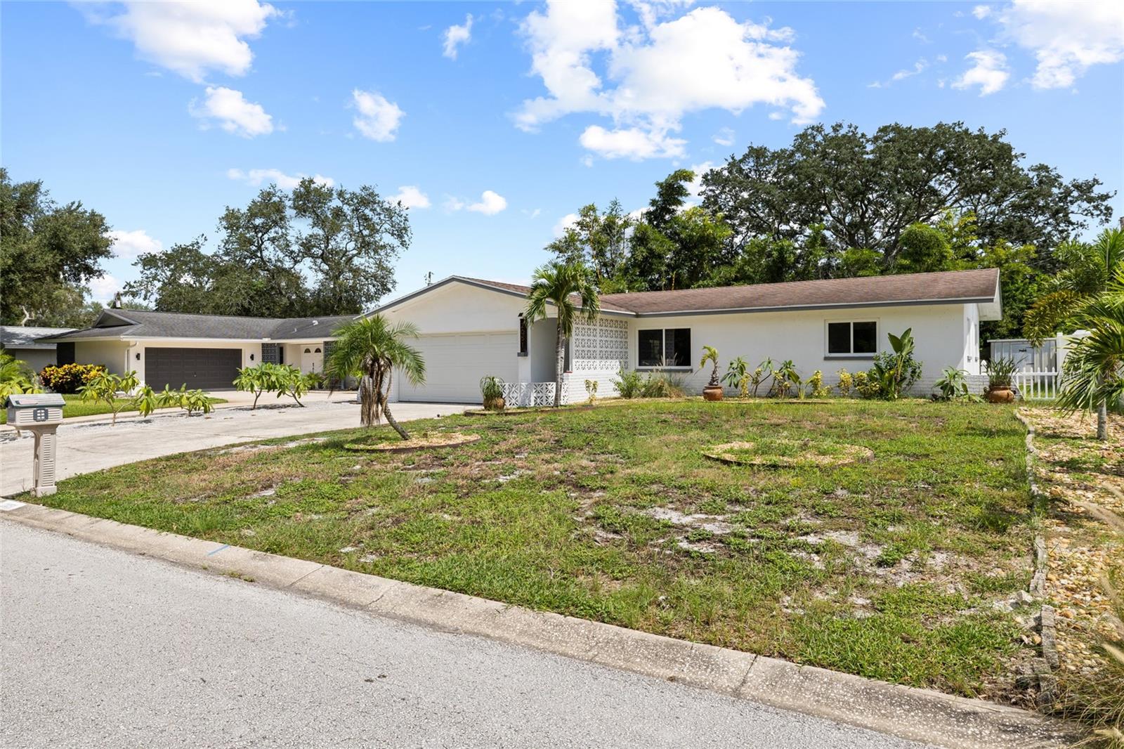 2051 LITTLE NECK RD — photo 3