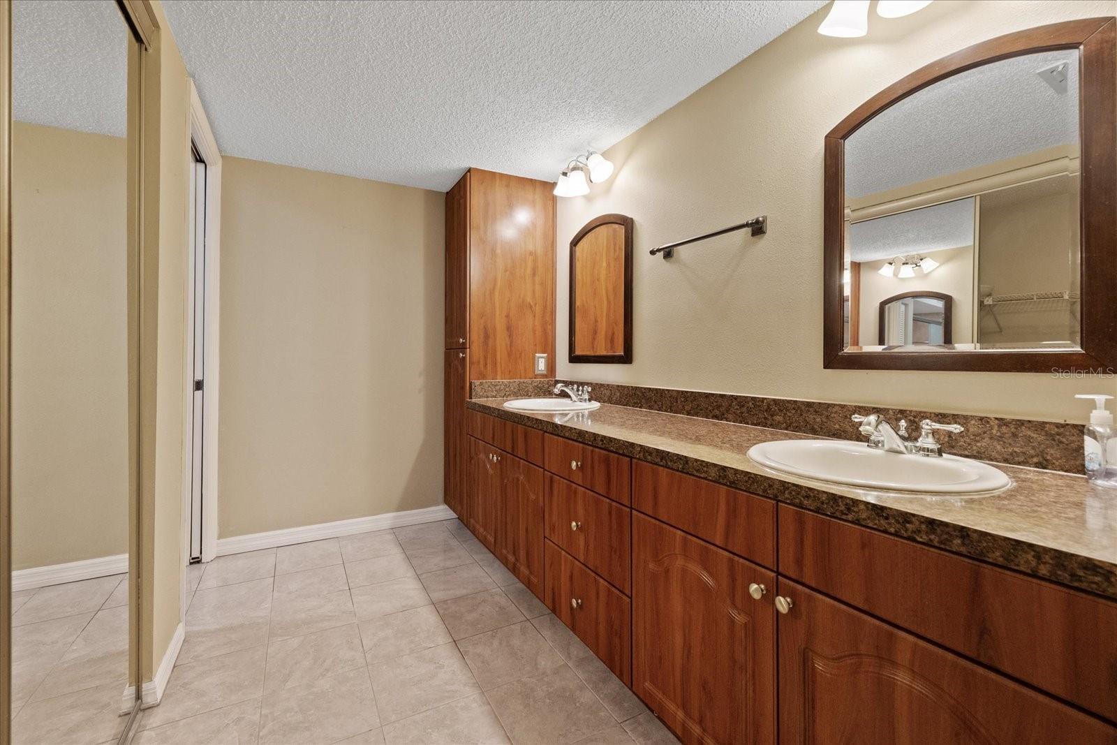 1801 E LAKE RD #2D — photo 18