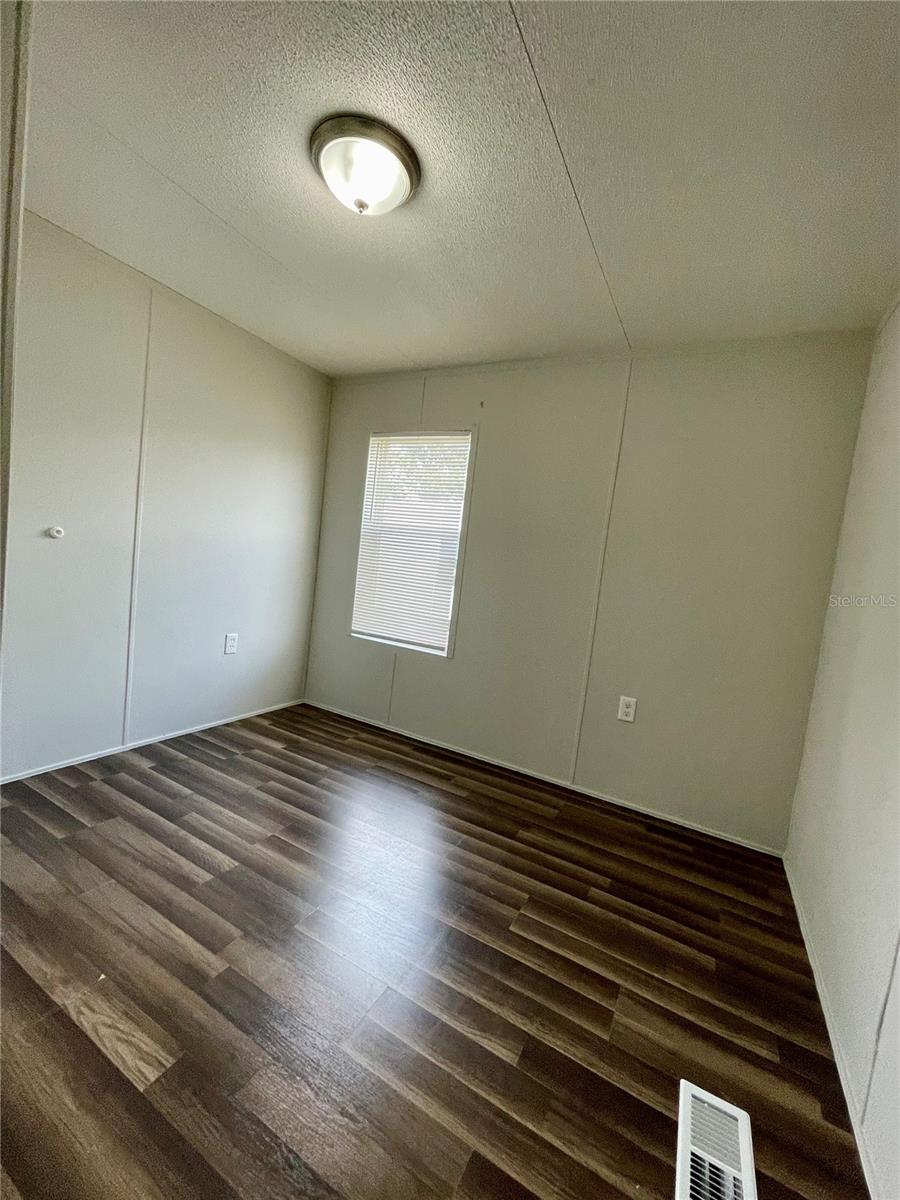 6334 EUGENE ACRES LN — photo 11