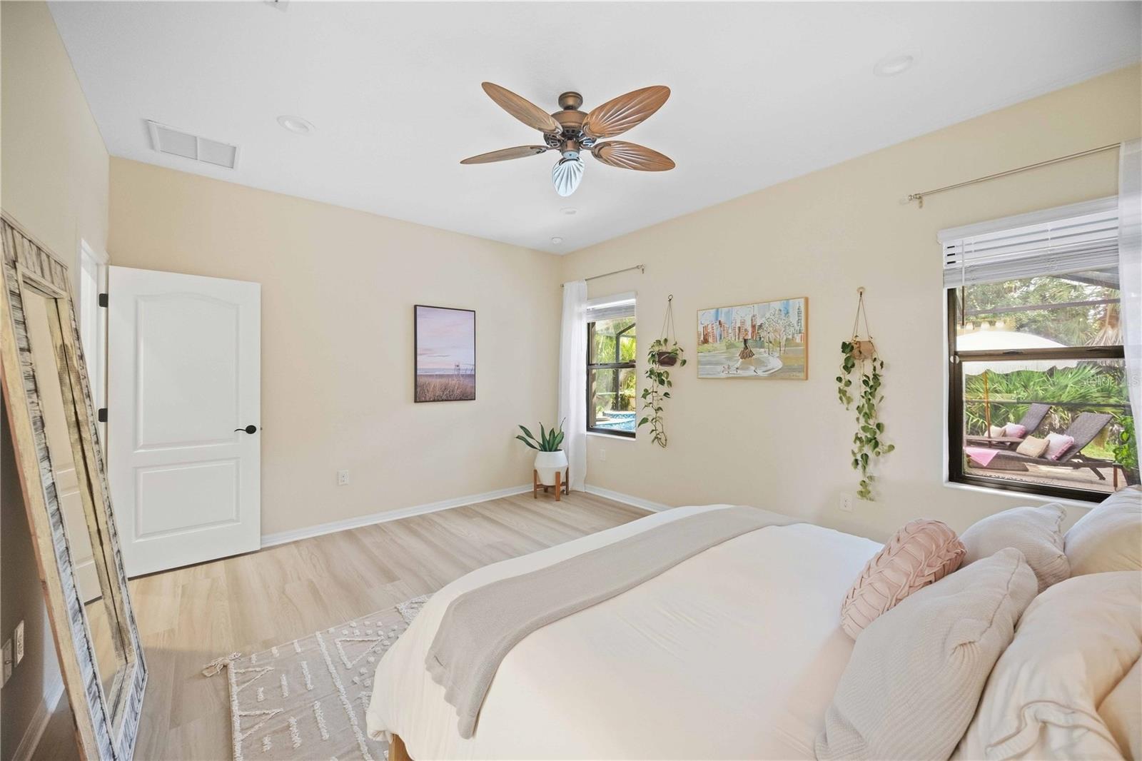 216 MARCHENO WAY — photo 27