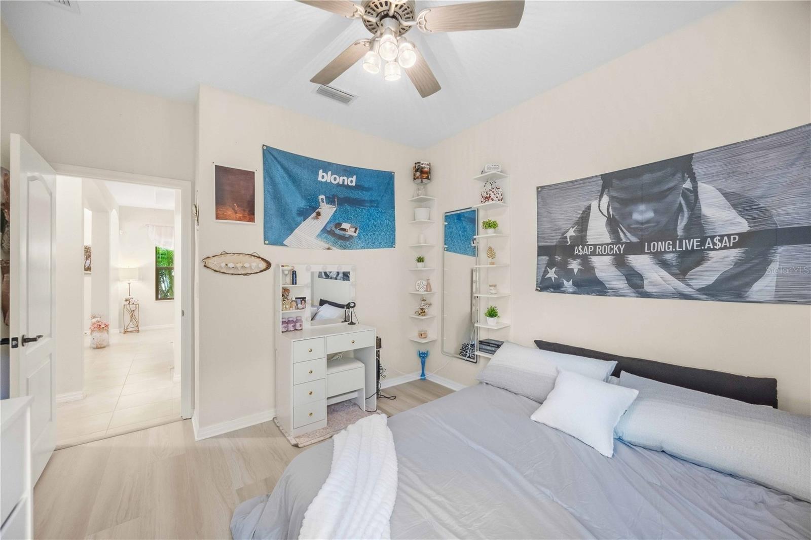 216 MARCHENO WAY — photo 37