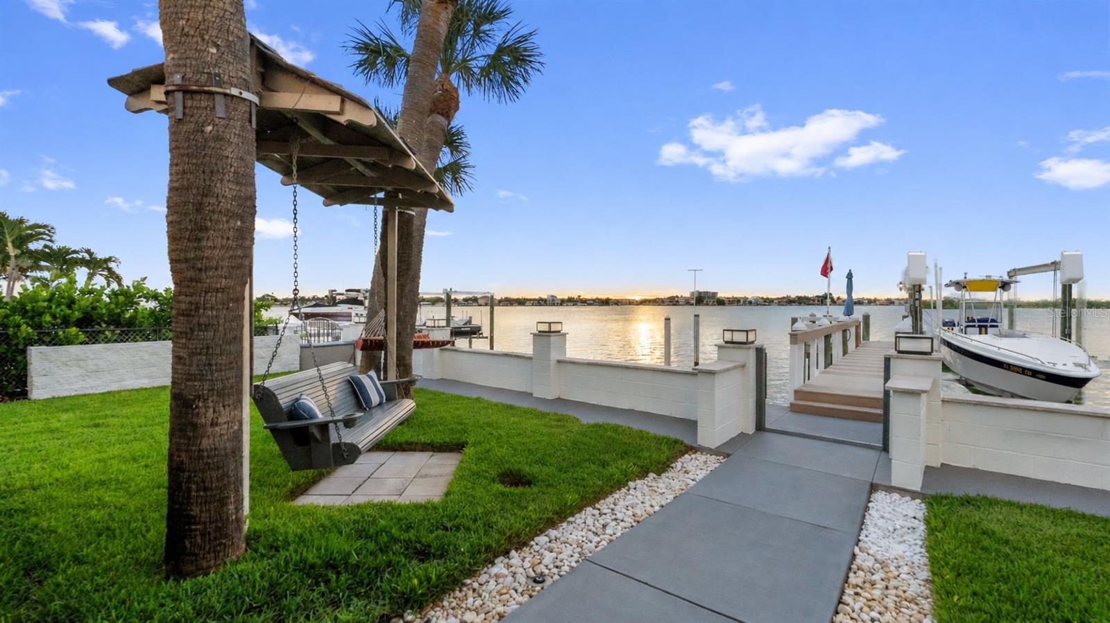 7008 S SHORE DR S — photo 42