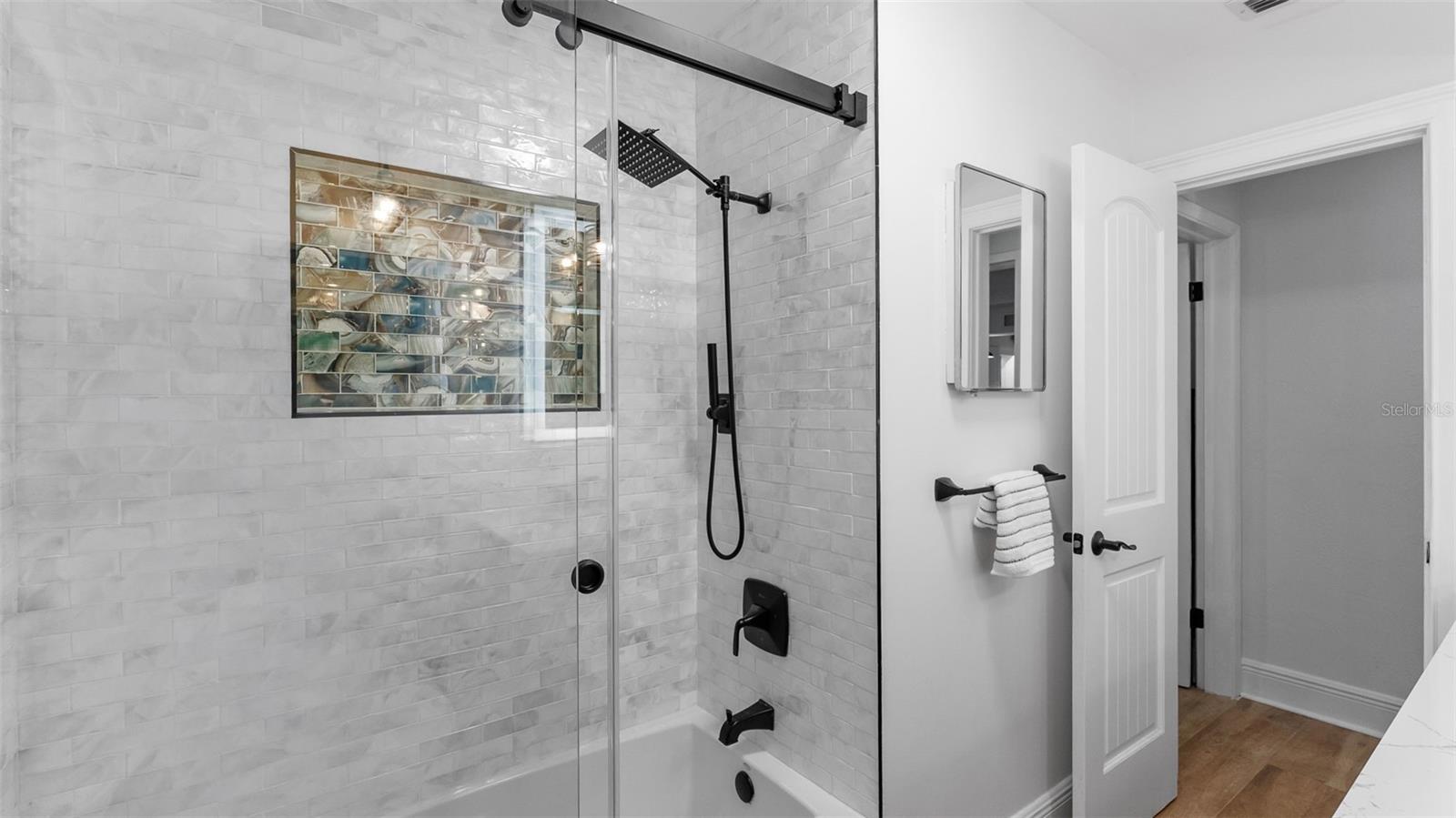 7008 S SHORE DR S — photo 26