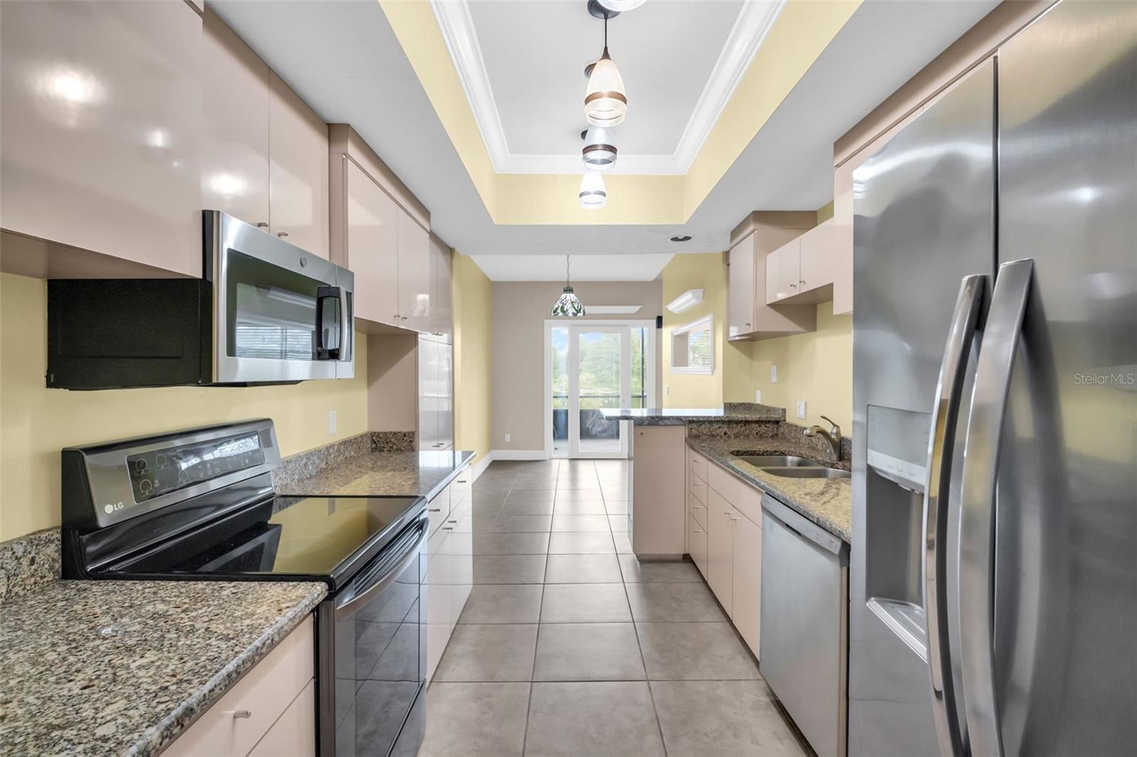 9723 TIFFANY OAKS LN #3B — photo 4