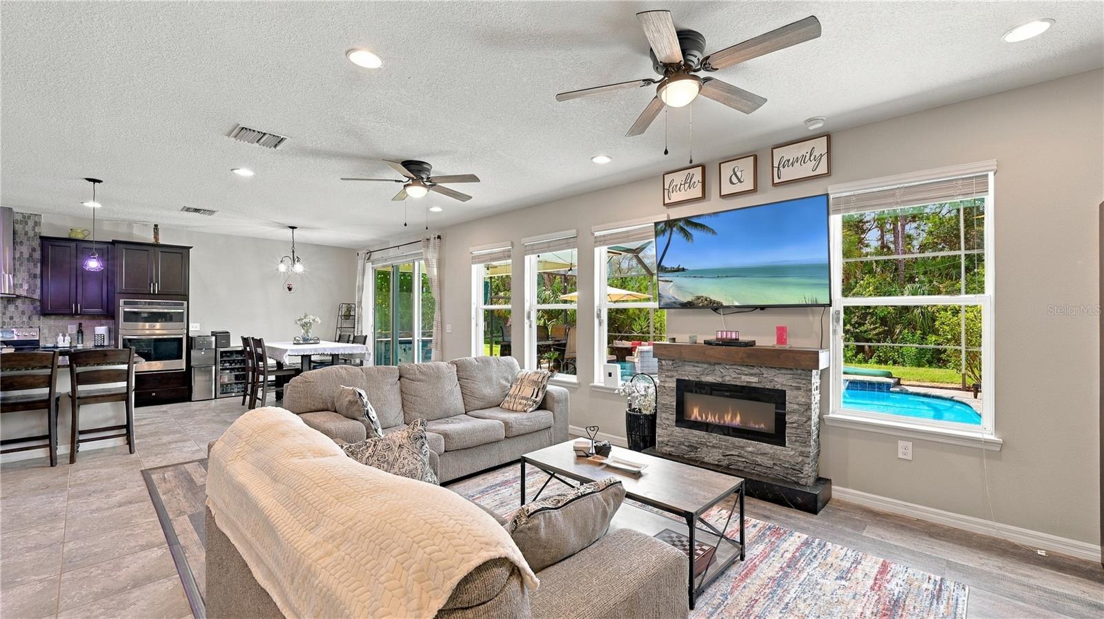 15111 LAS OLAS PL — photo 18
