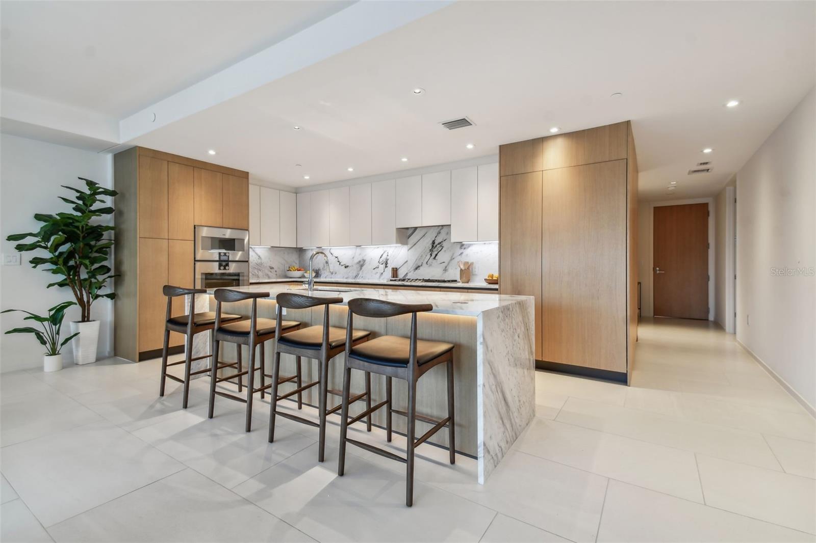1020 SUNSET POINT RD #207 — photo 41