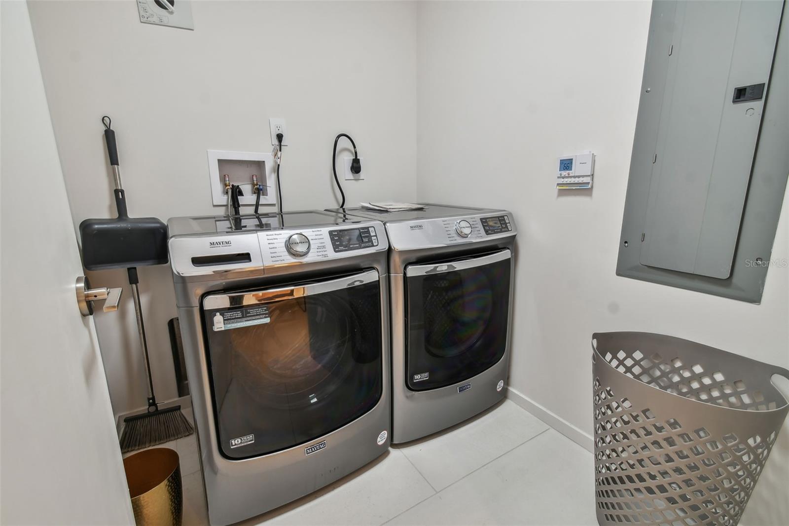 1020 SUNSET POINT RD #207 — photo 24