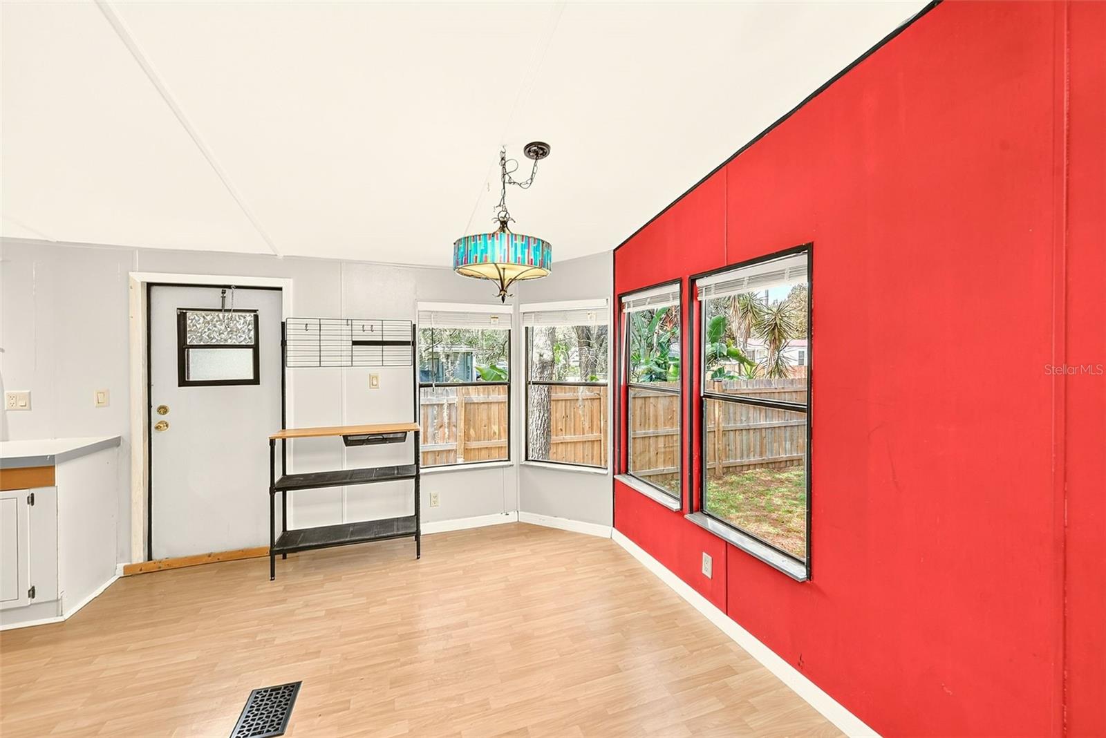 11704 DOAKS ST — photo 13