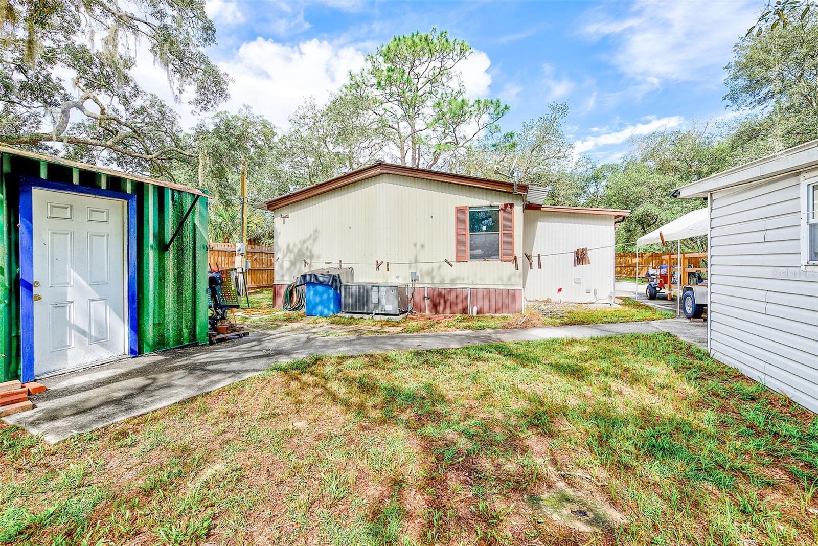 11704 DOAKS ST — photo 30