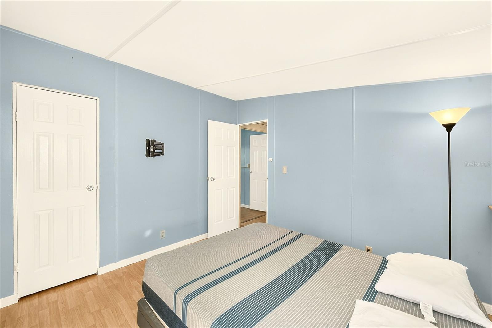 11704 DOAKS ST — photo 21