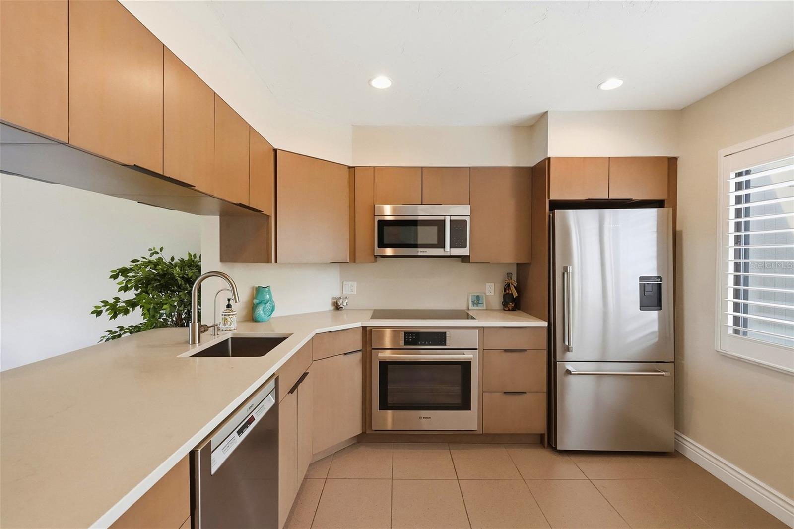 109 WOODLAND PL — photo 3