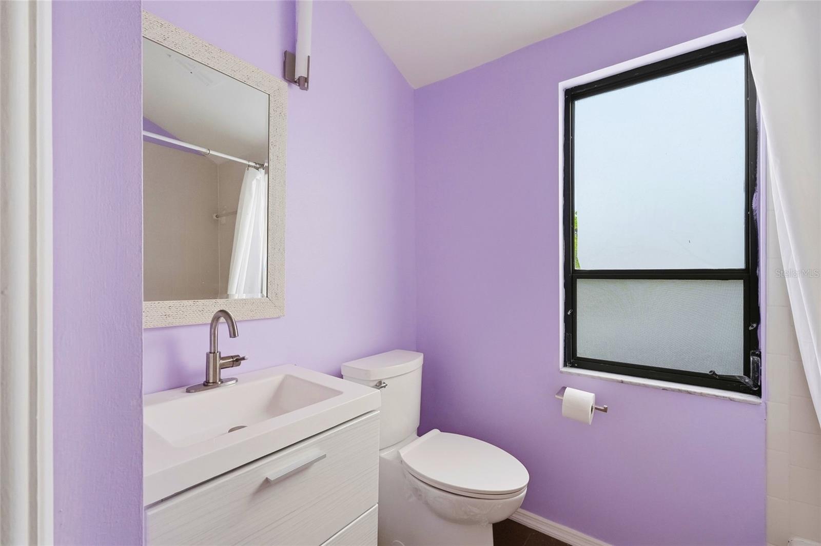 109 WOODLAND PL — photo 21