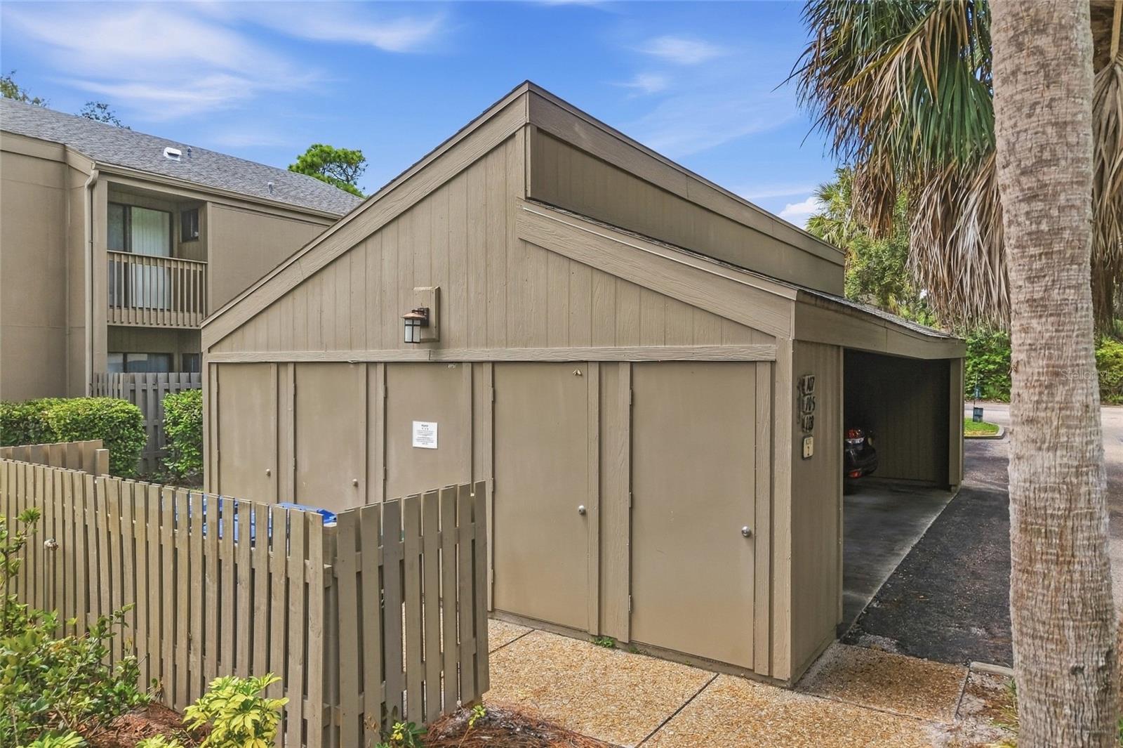 109 WOODLAND PL — photo 36