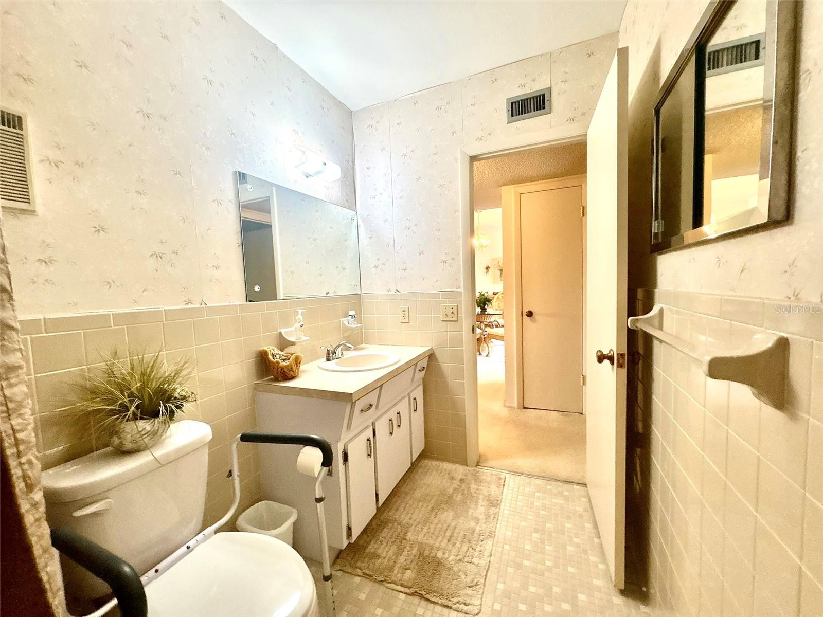2222 AMERICUS BLVD N #40 — photo 24