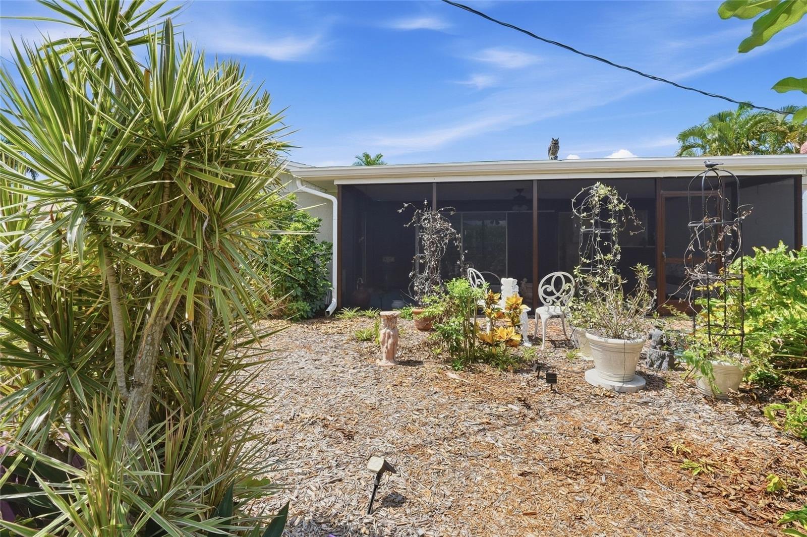 437 BEACH PARK BLVD — photo 28