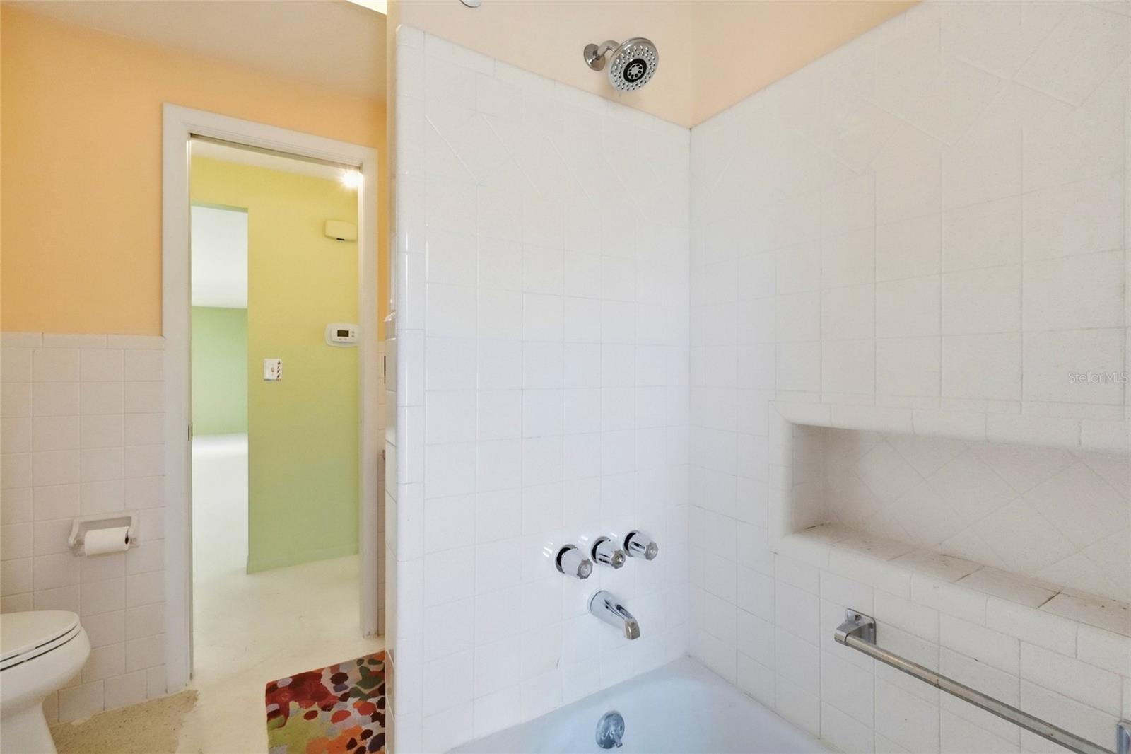 437 BEACH PARK BLVD — photo 21