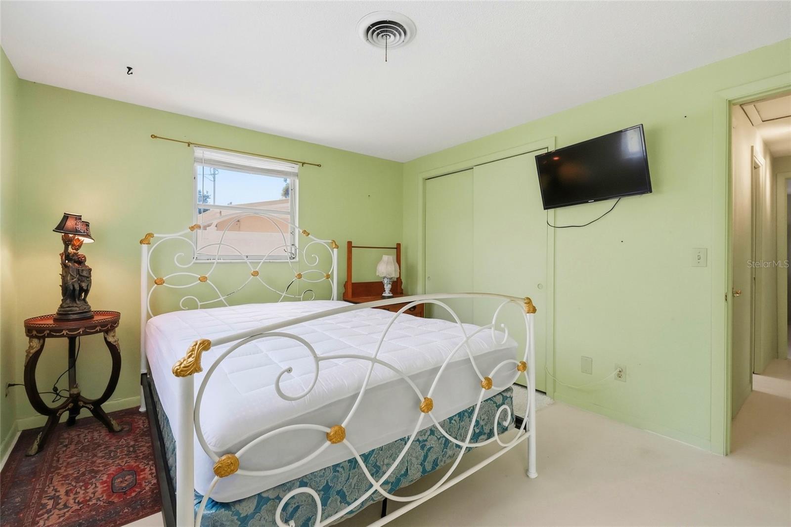437 BEACH PARK BLVD — photo 23
