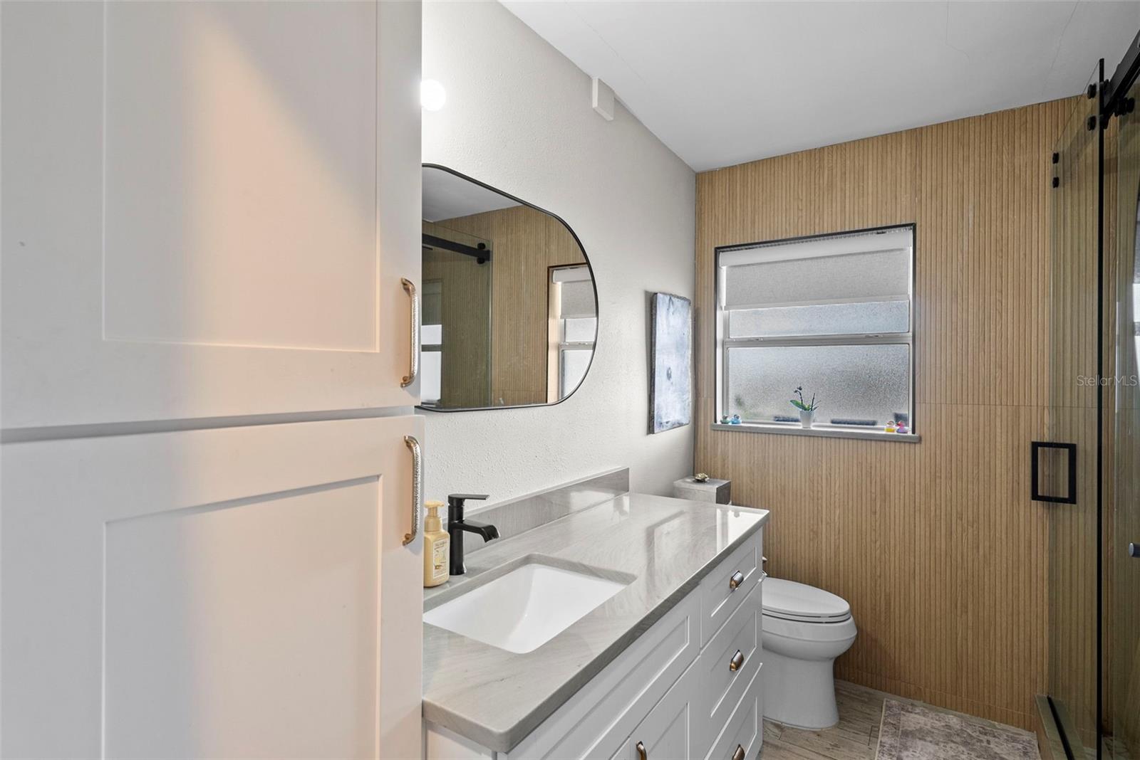 300 VENETIAN DR #1 — photo 29