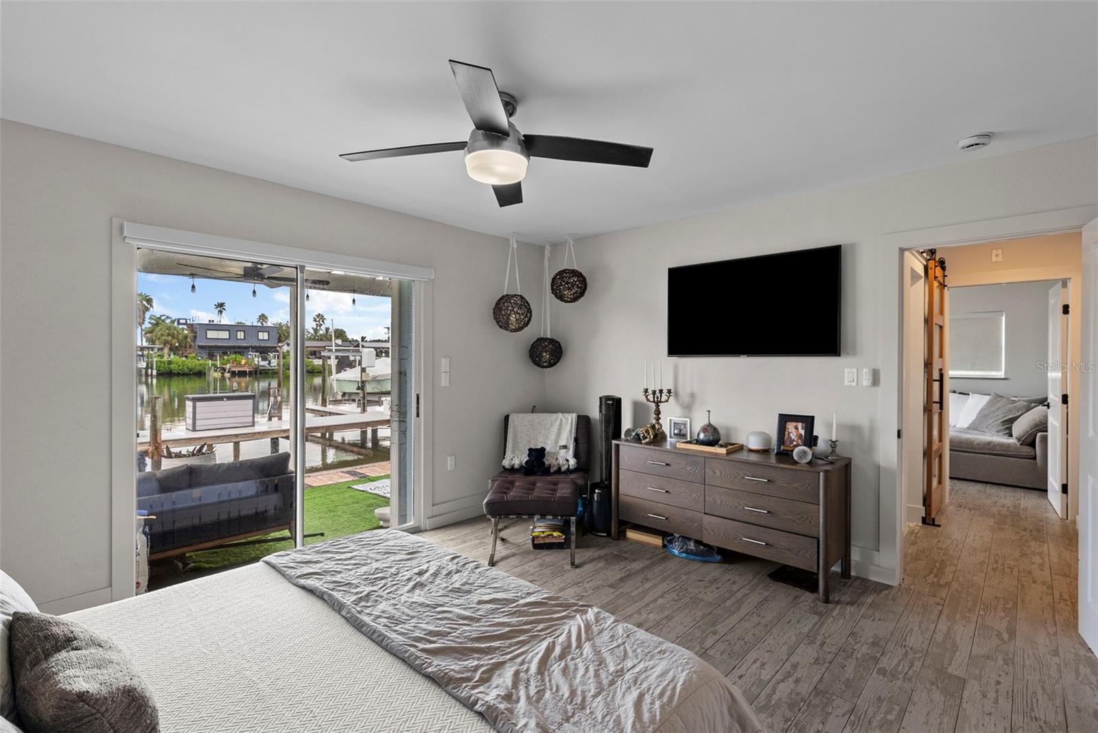 300 VENETIAN DR #1 — photo 26