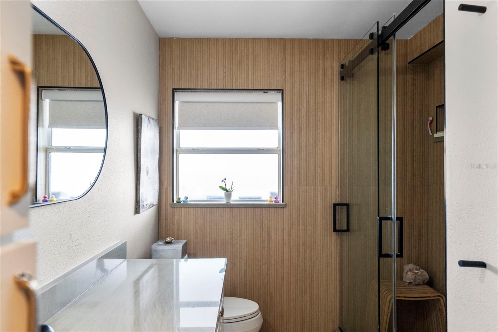 300 VENETIAN DR #1 — photo 32