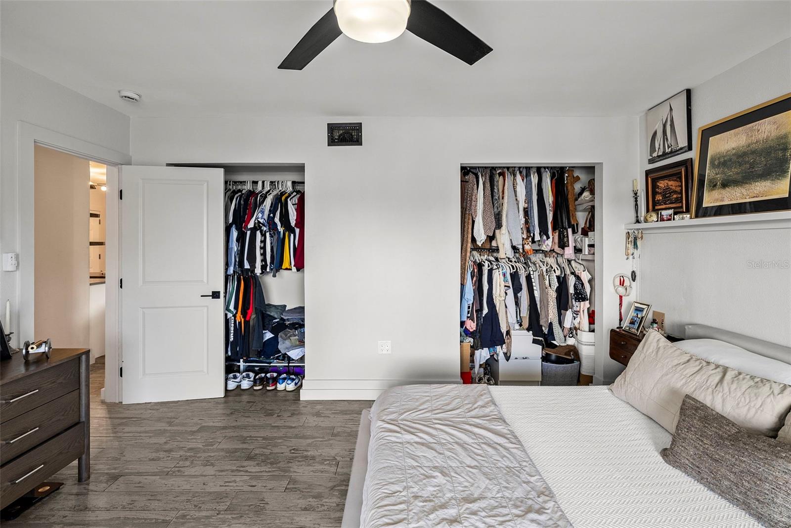 300 VENETIAN DR #1 — photo 27