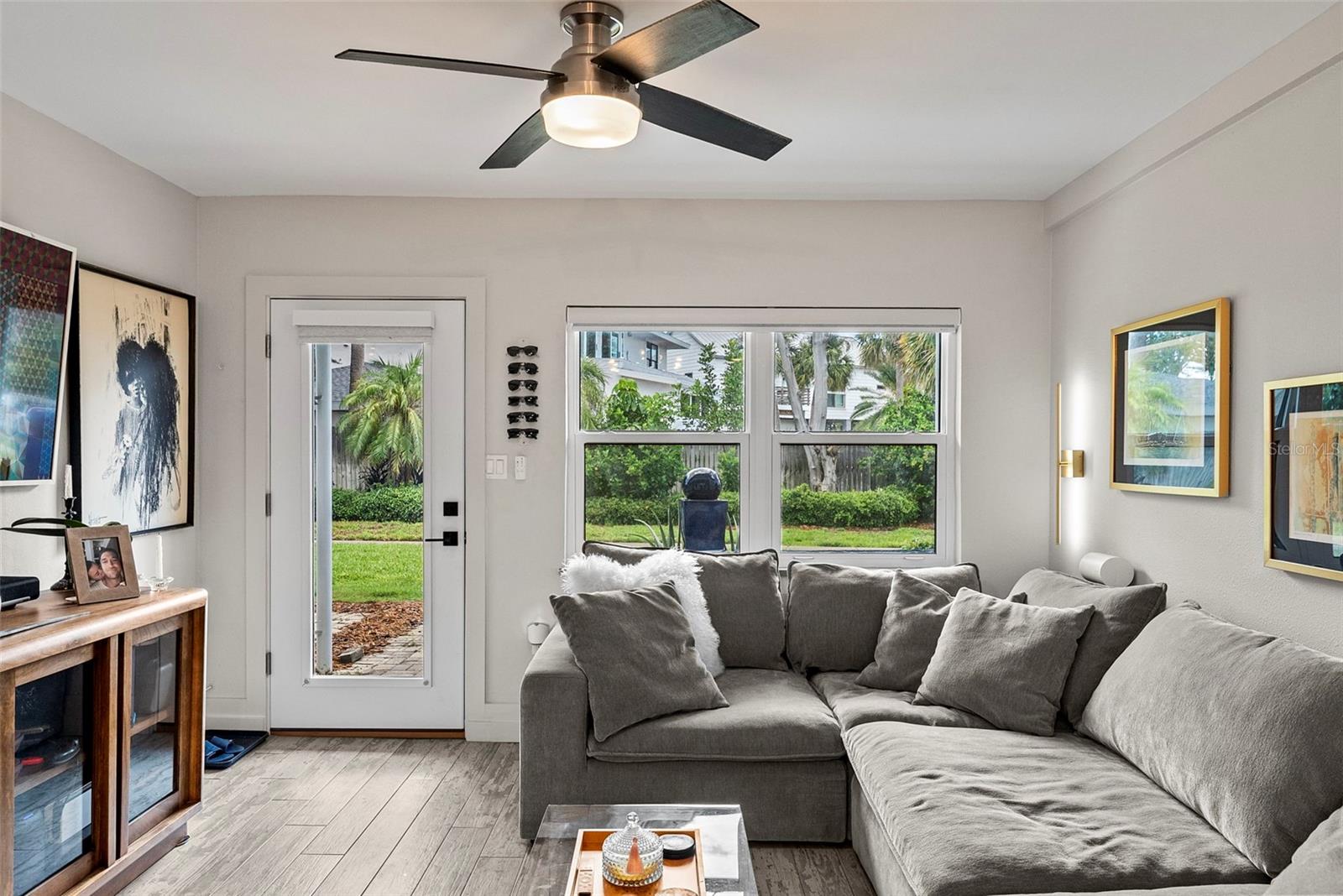 300 VENETIAN DR #1 — photo 11