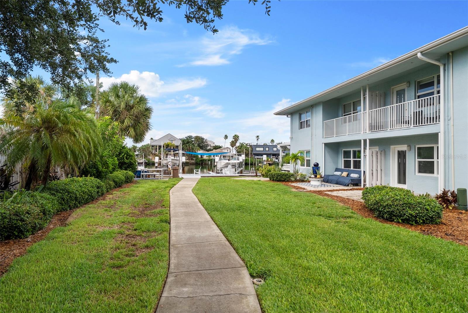 300 VENETIAN DR #1 — photo 46