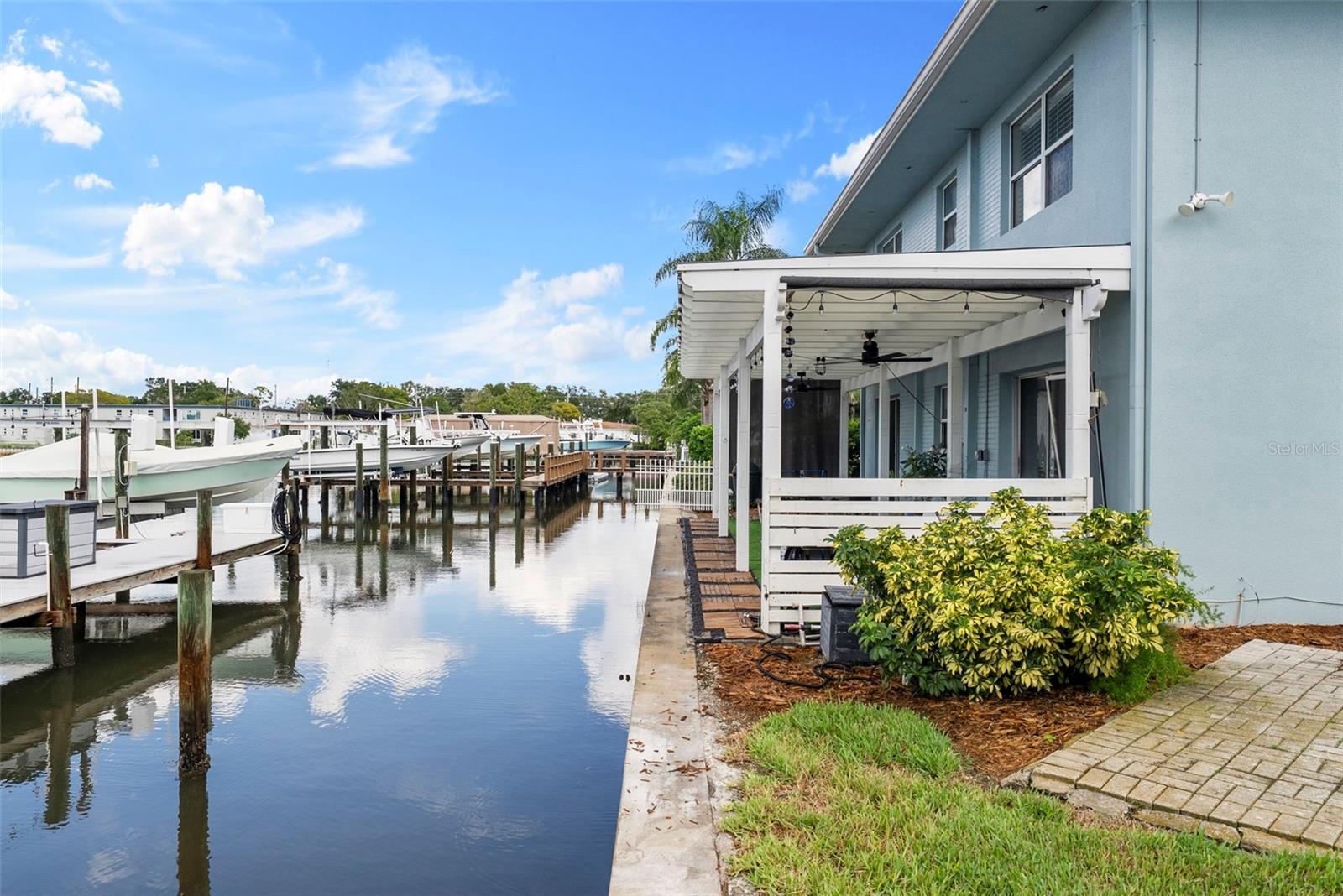 300 VENETIAN DR #1 — photo 41