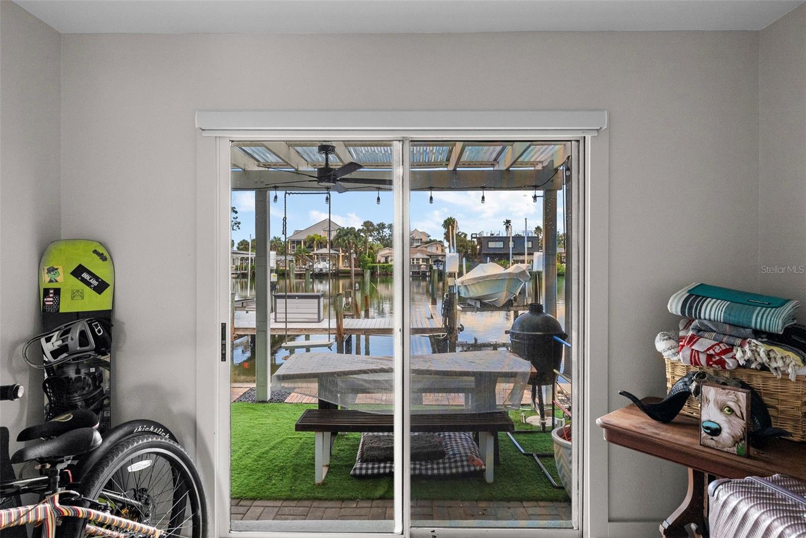 300 VENETIAN DR #1 — photo 35