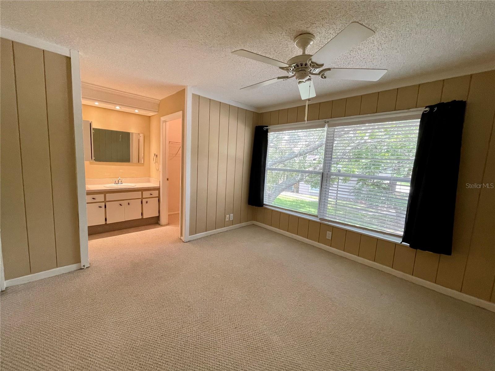 14803 LAKE FOREST DR — photo 8