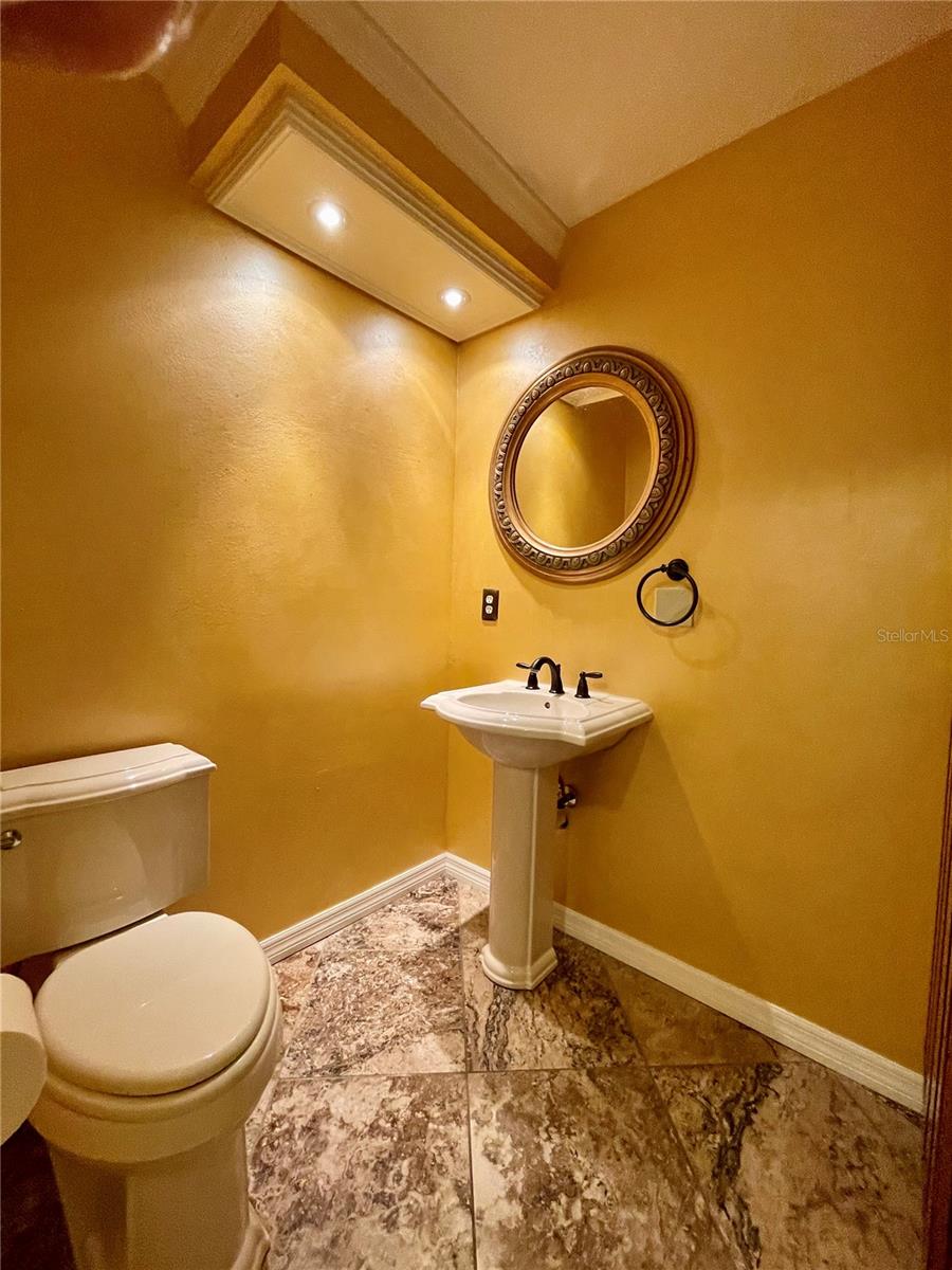 14803 LAKE FOREST DR — photo 6