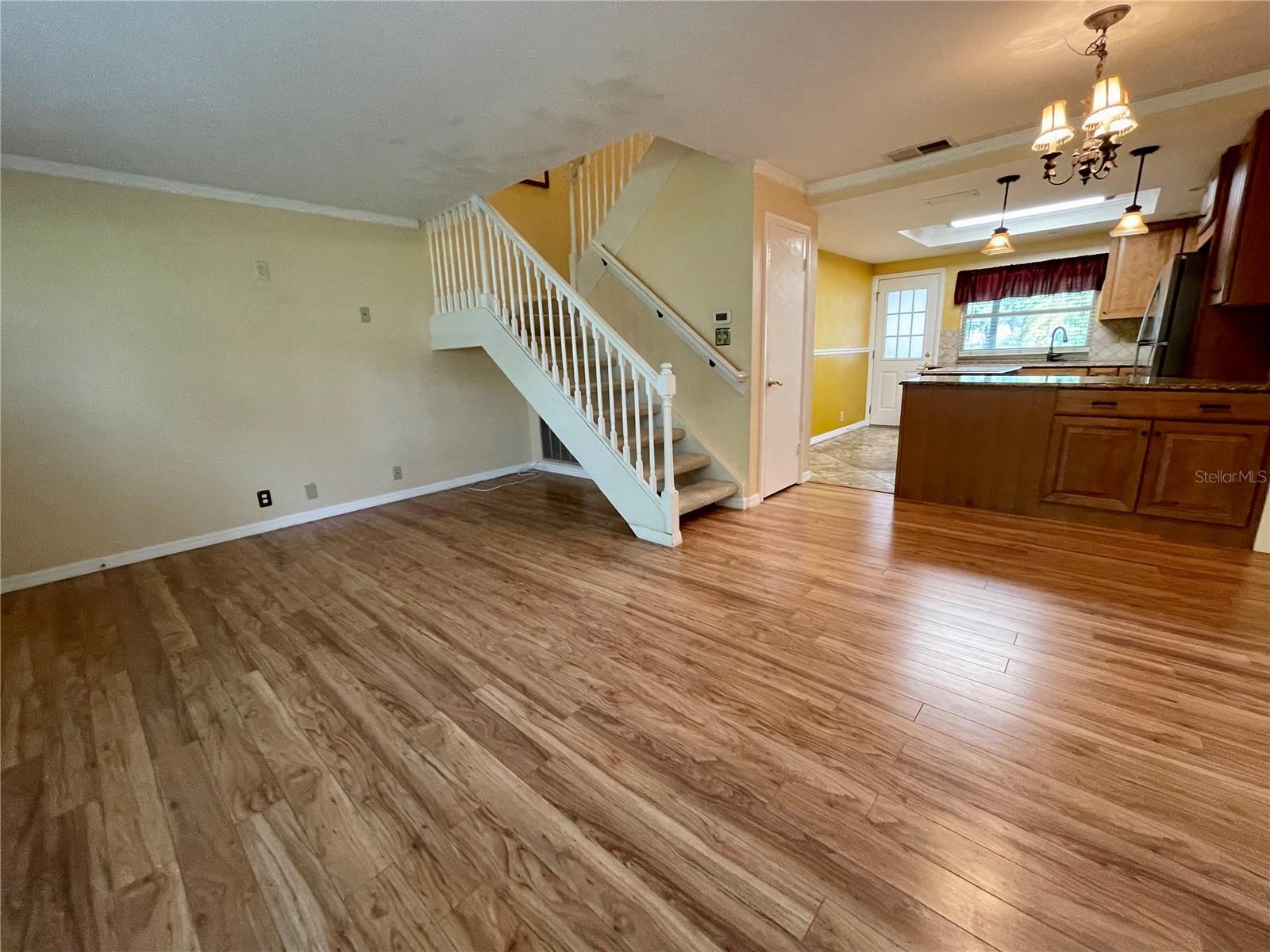 14803 LAKE FOREST DR — photo 4