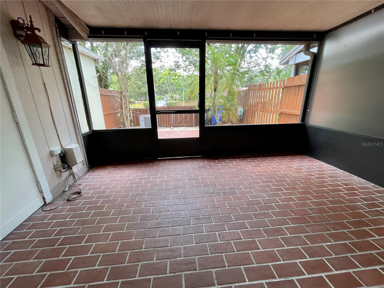 14803 LAKE FOREST DR — photo 15