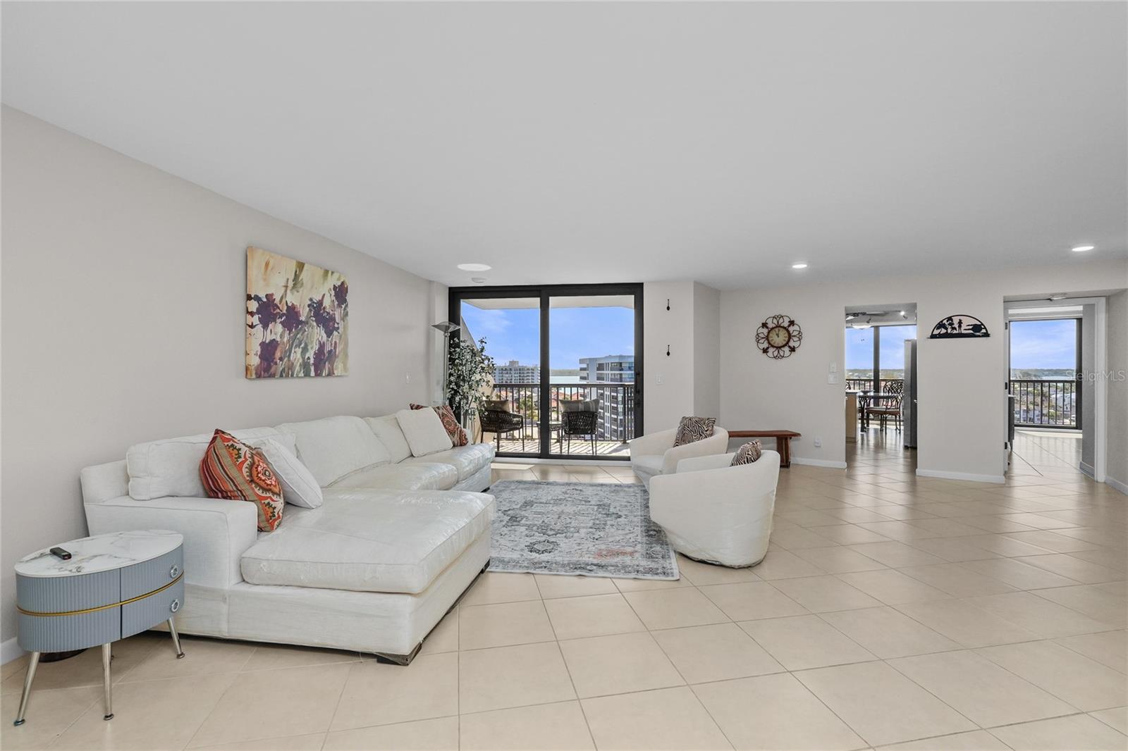 1660 GULF BLVD #807 — photo 2
