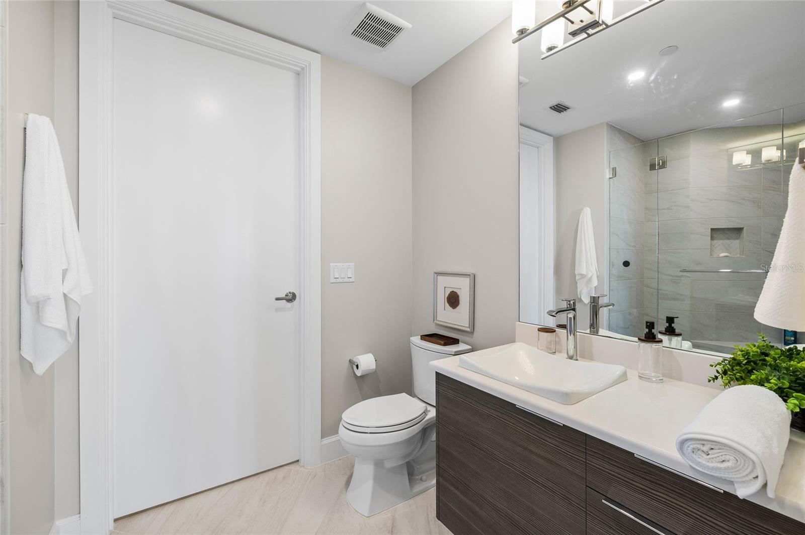 3401 BAYSHORE BLVD #503 — photo 33