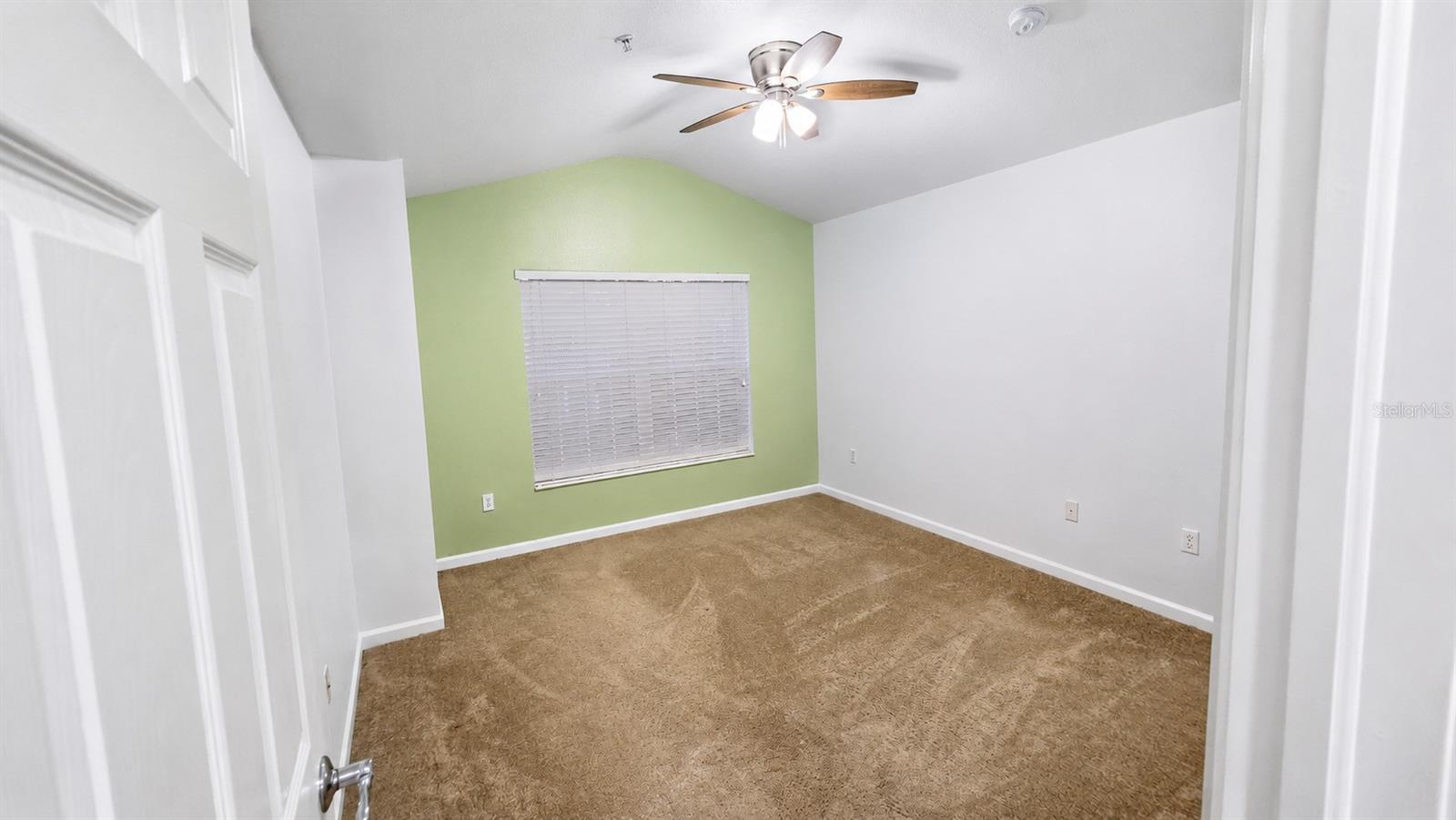 2086 KINGS PALACE DR #2086 — photo 22