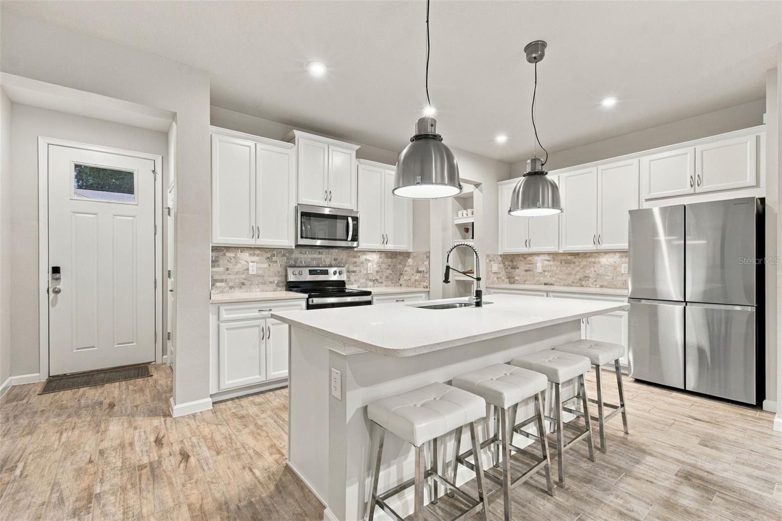 4242 CLOUD HOPPER WAY — photo 3