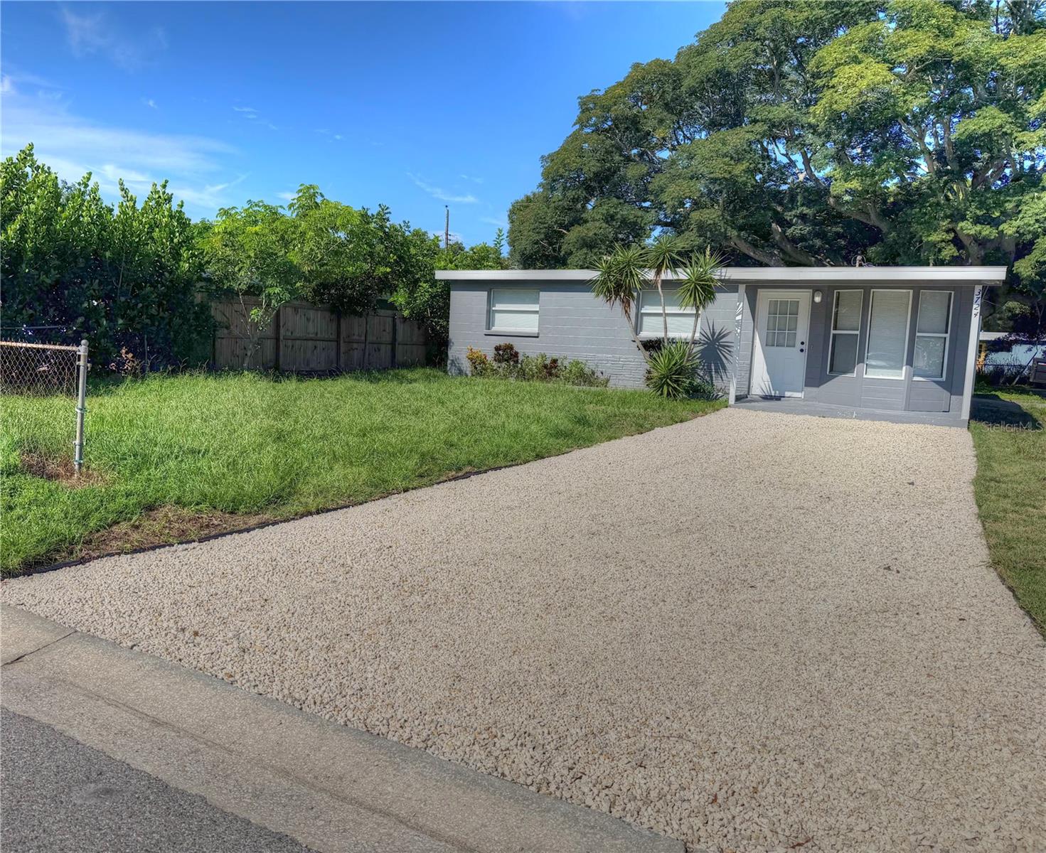 3724 TARO PL — photo 3